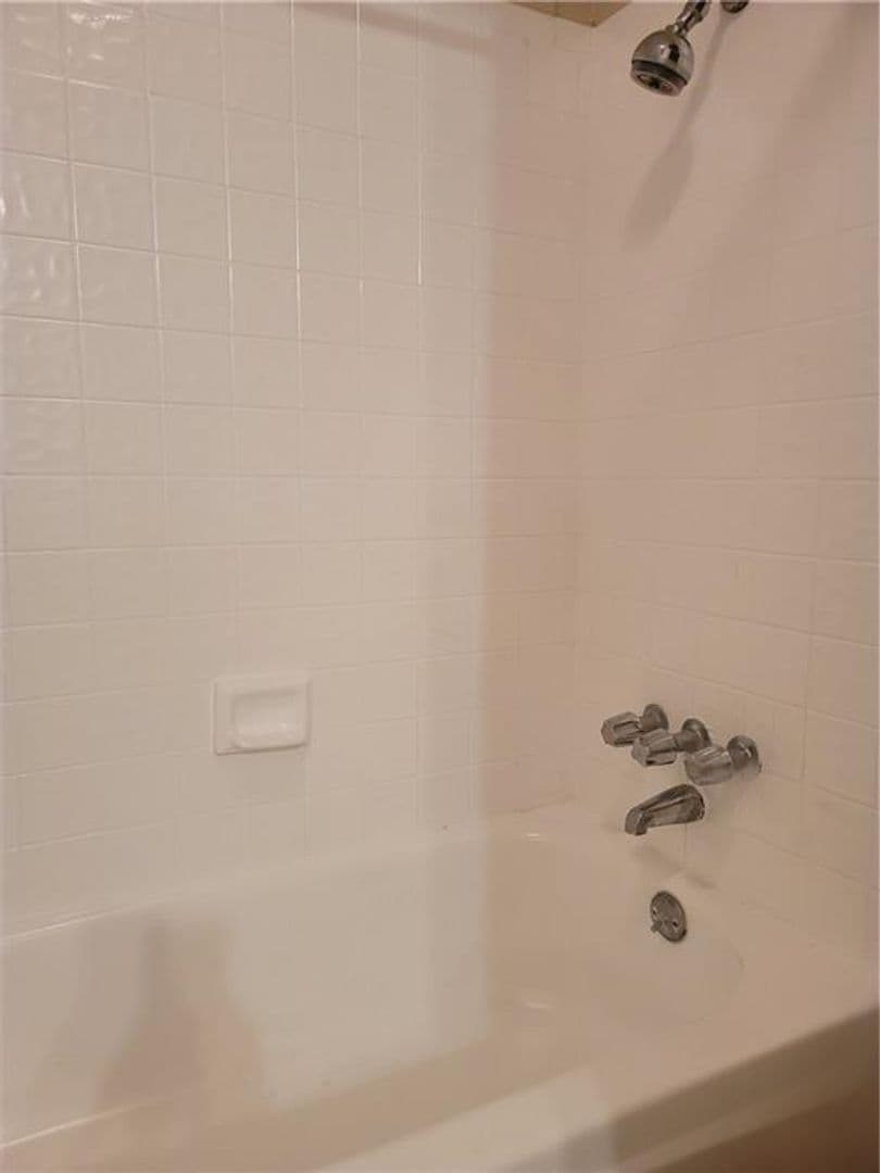 Austin House: 2714 Nueces St., #107
