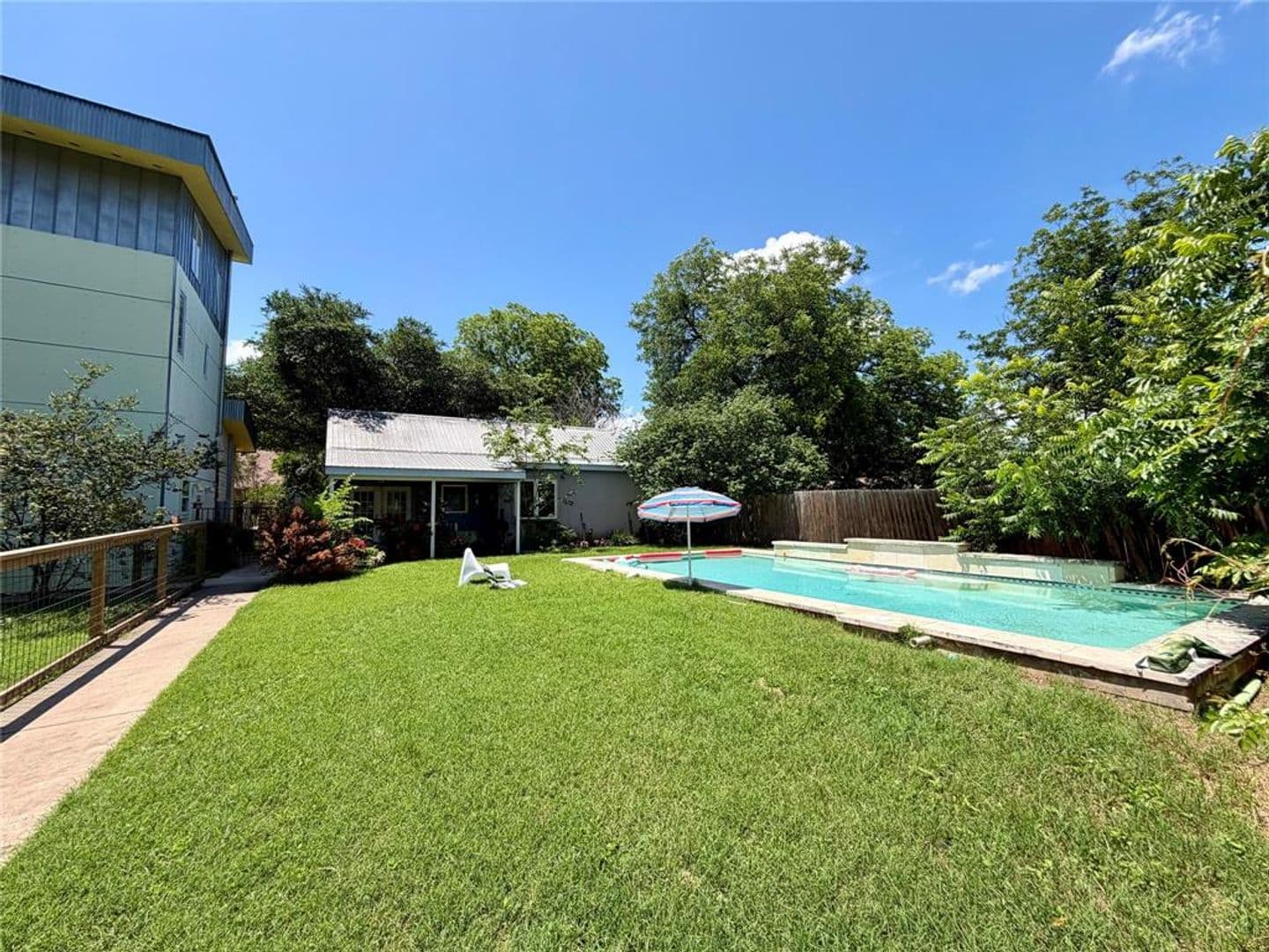 Austin House: 2718 E 22nd St.