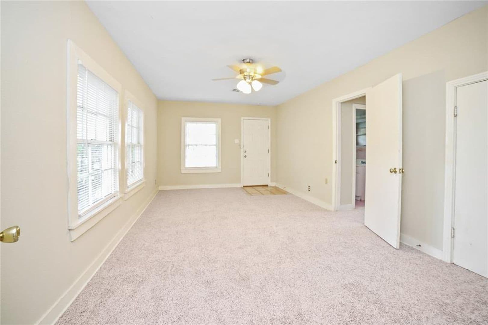 Austin House: 310 Franklin Blvd