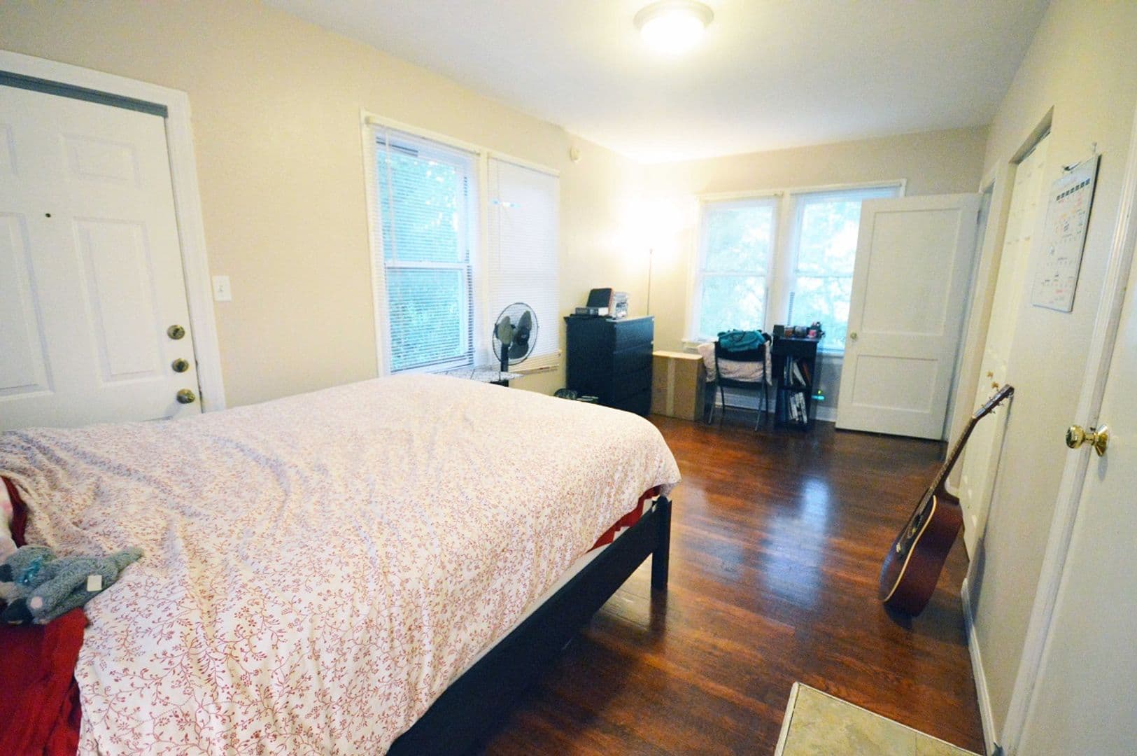 Austin Apartment: 907 E 38th St