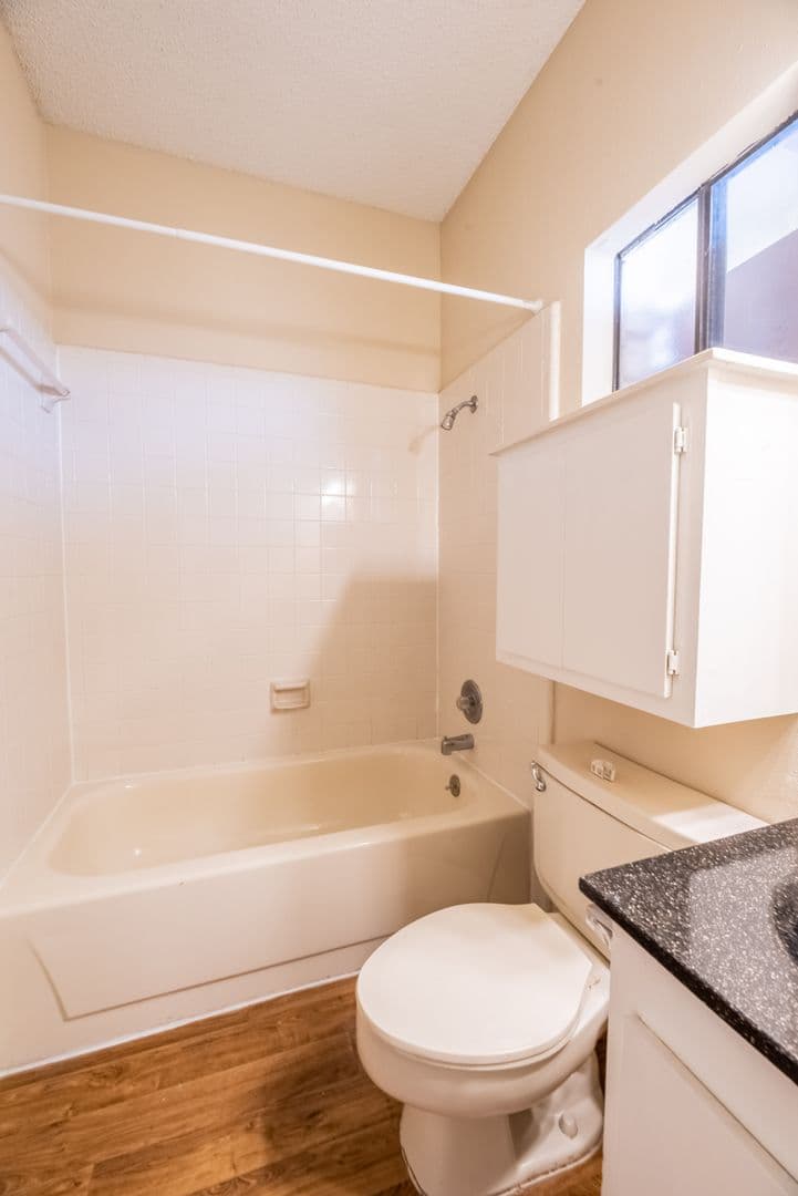 Austin Apartment: 2818 Nueces St