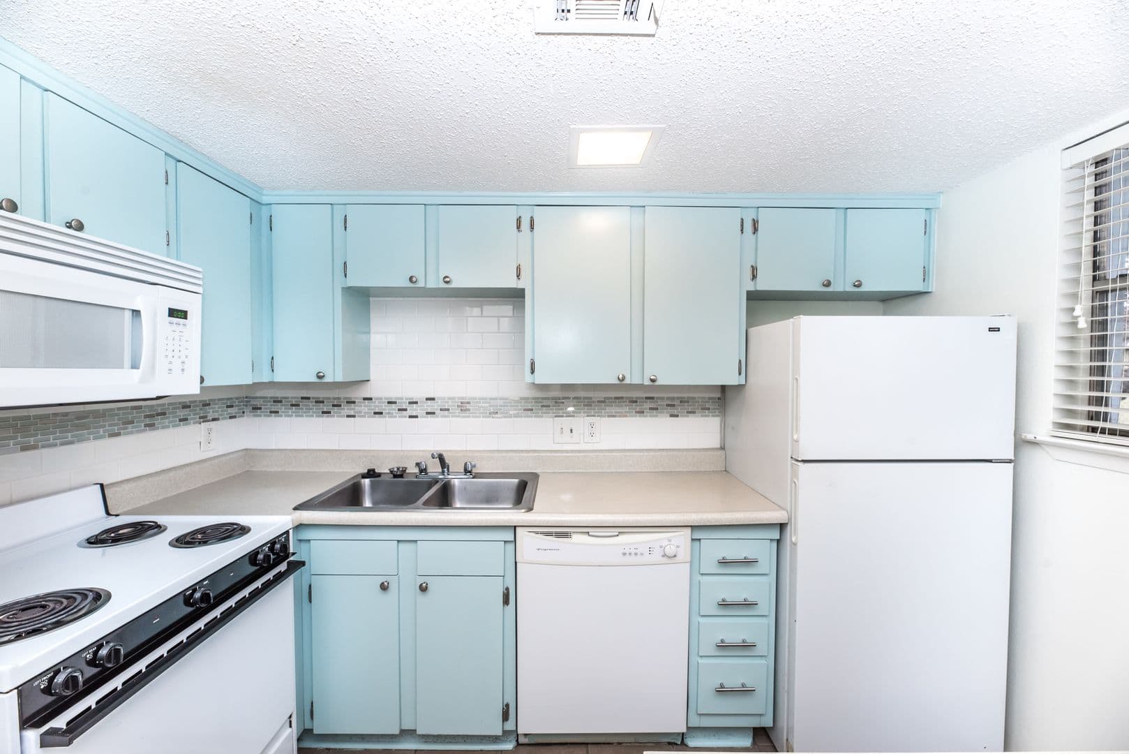 Austin Apartment: 3405 Helms St