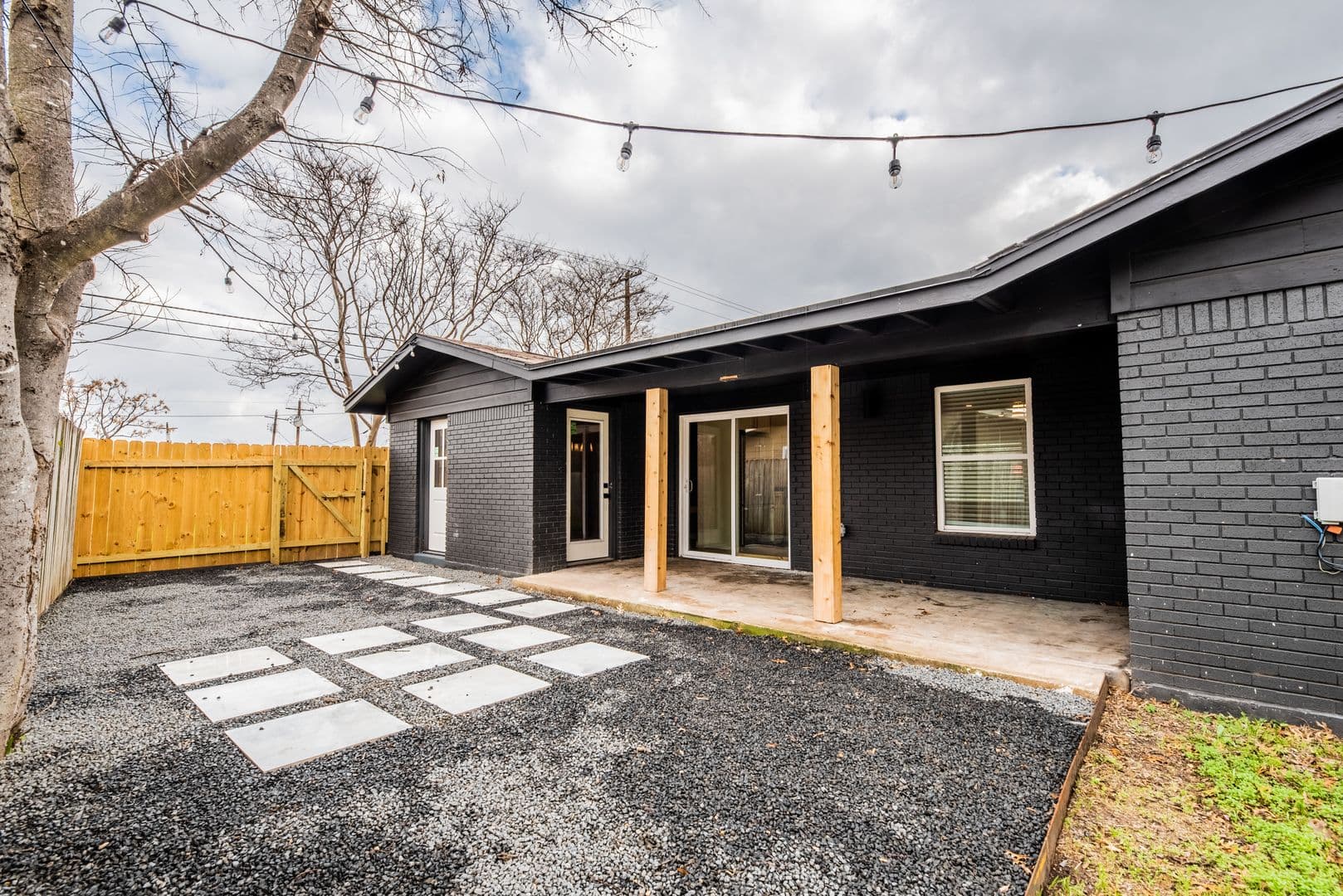 Austin House: 7104 Twin Crest Dr.