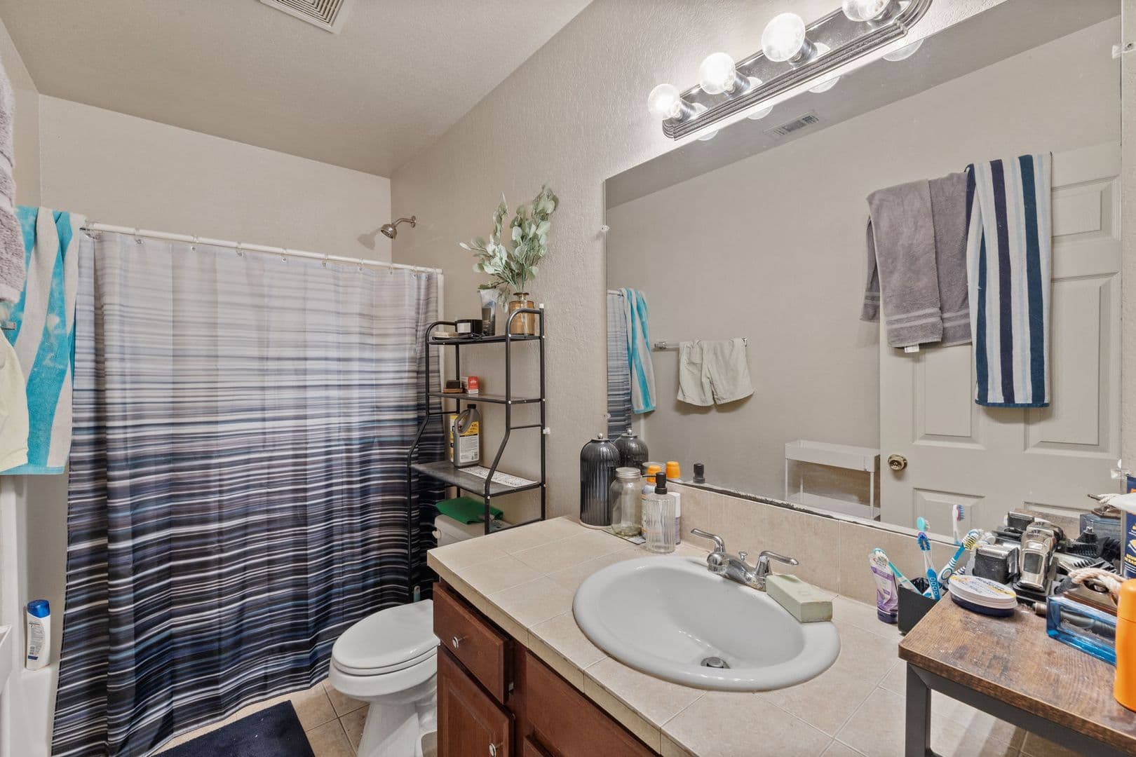 Austin Apartment: 2115 E 18th Street
