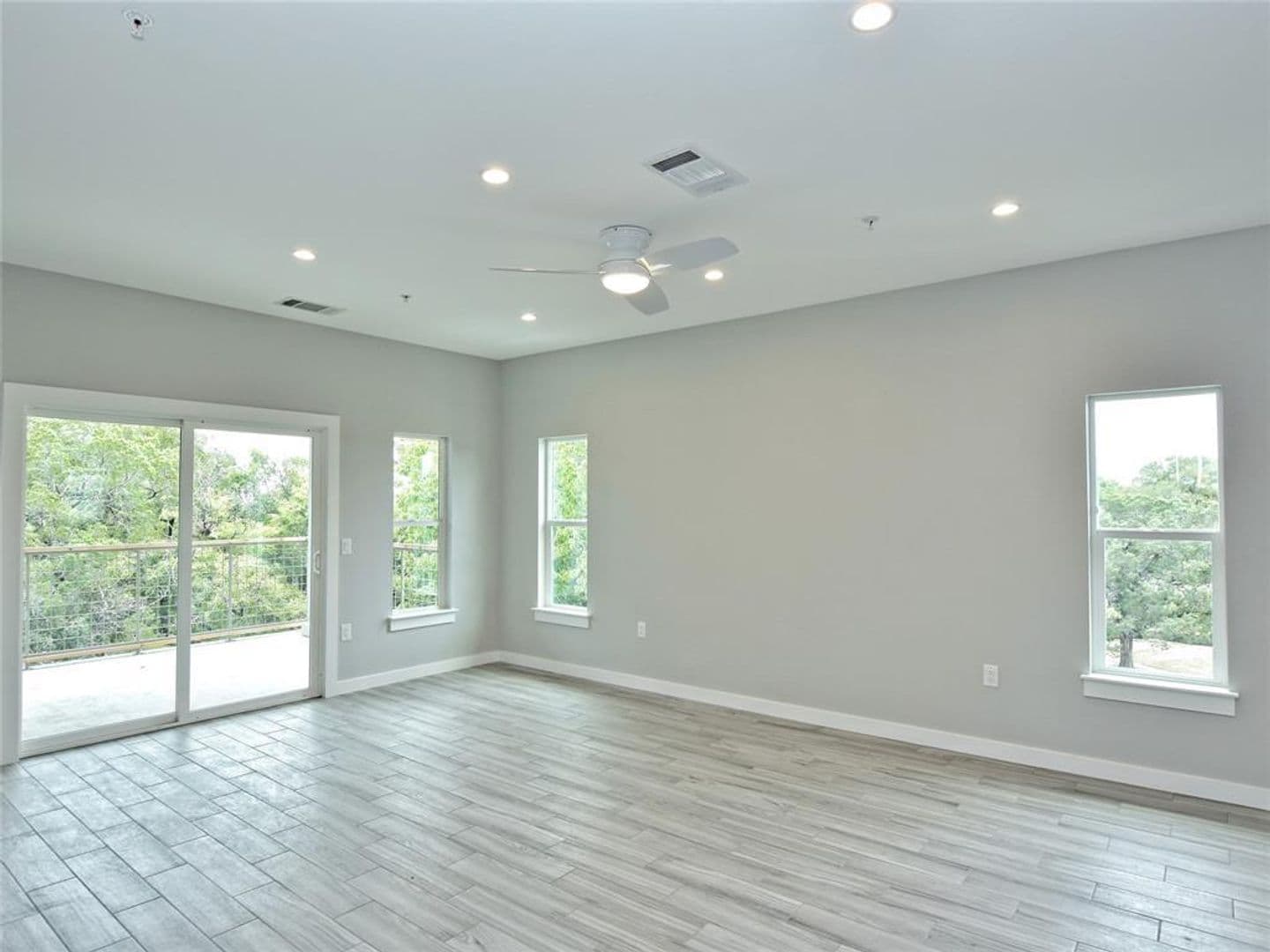 Austin Apartment: 100 Blue Ridge Trail