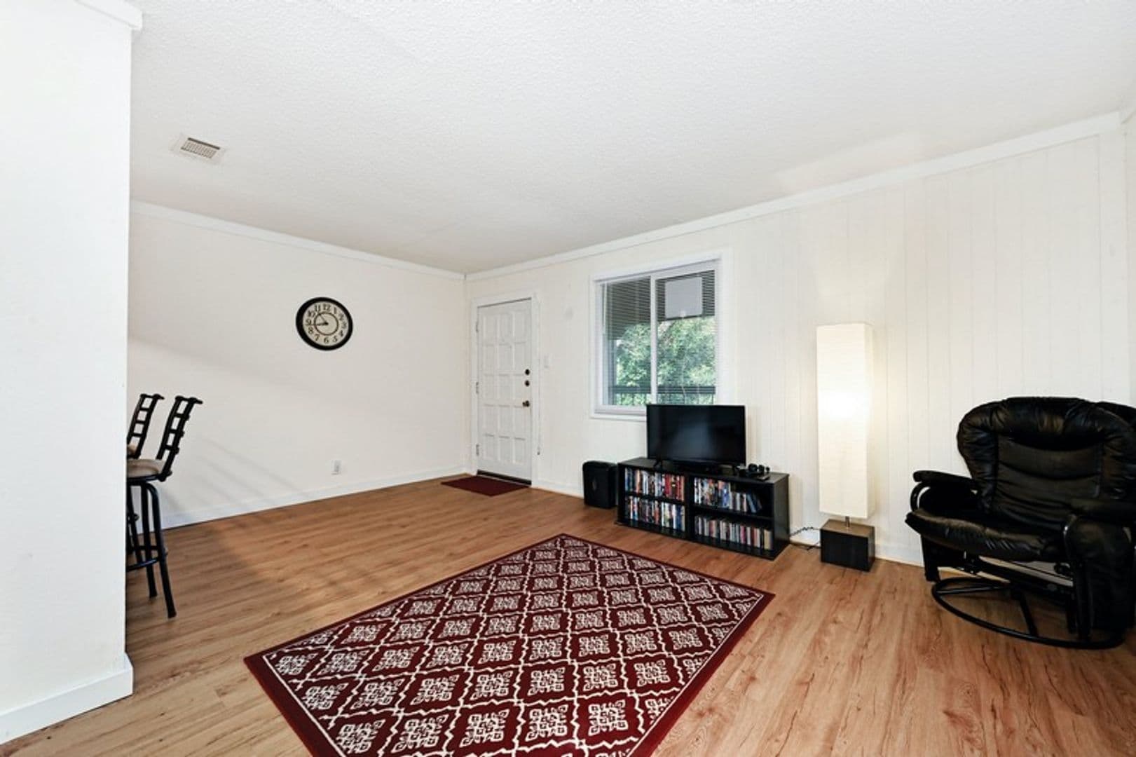 Austin Apartment: 711 Eberhart Lane