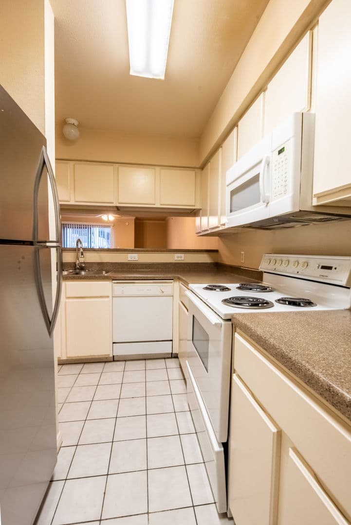 Austin Condo: 501 W 26th St., #104