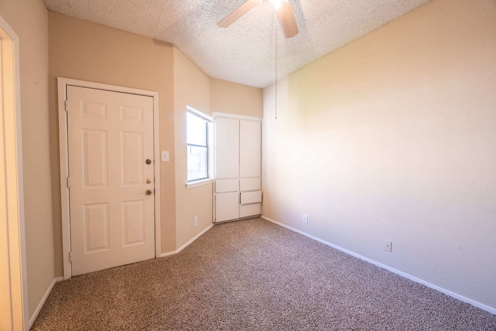 Austin Apartment: 2818 Nueces St