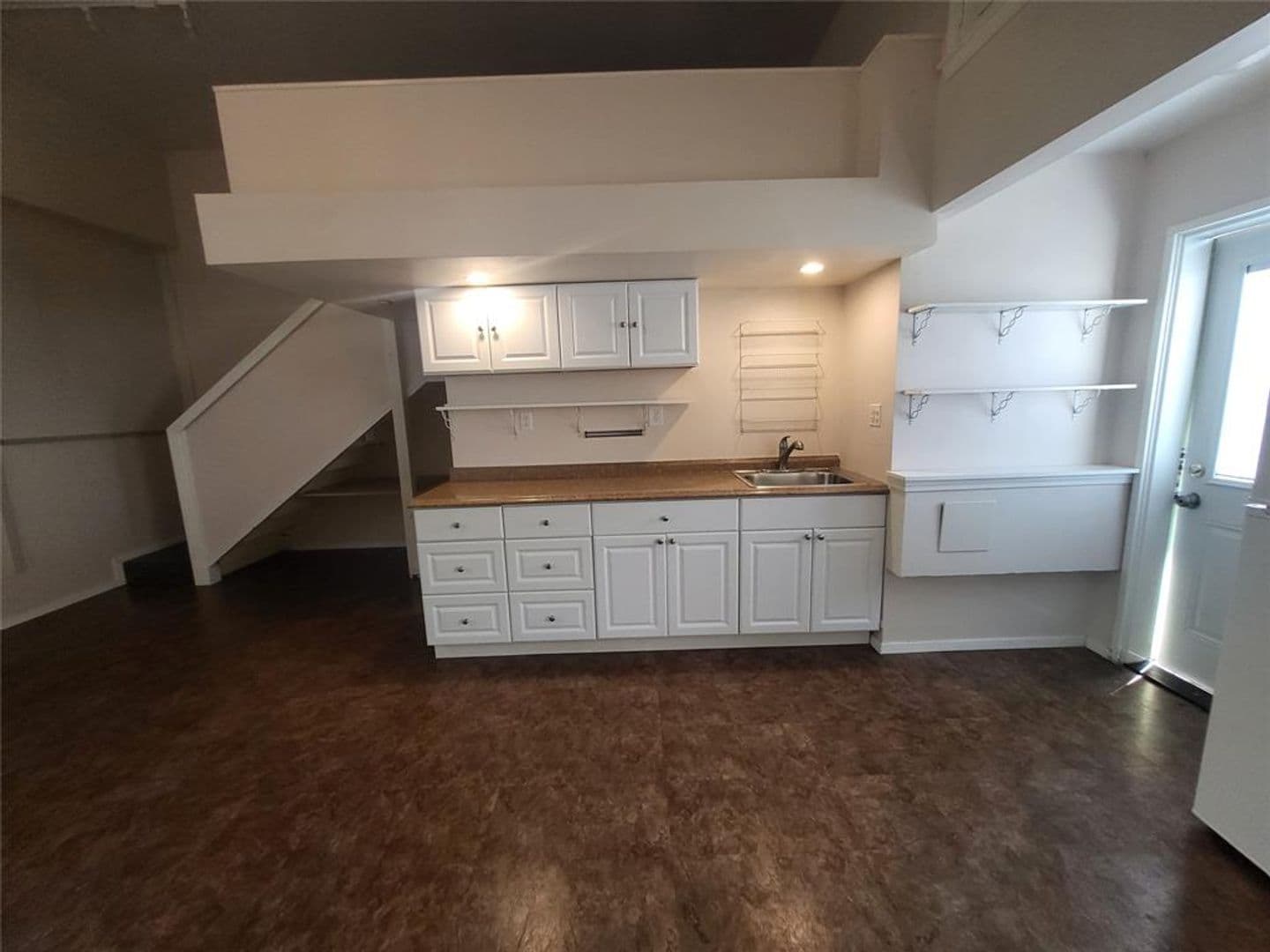 Austin Apartment: 2200 Curtis Avenue