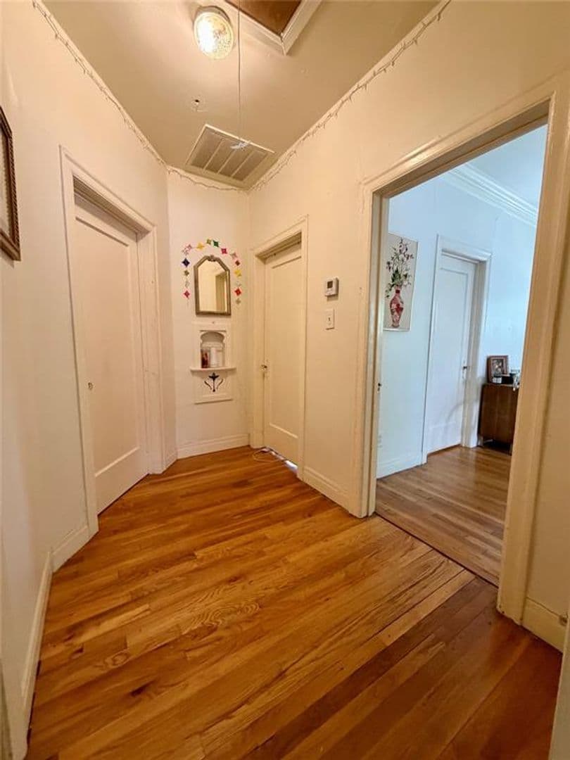 Austin House: 2718 E 22nd St.