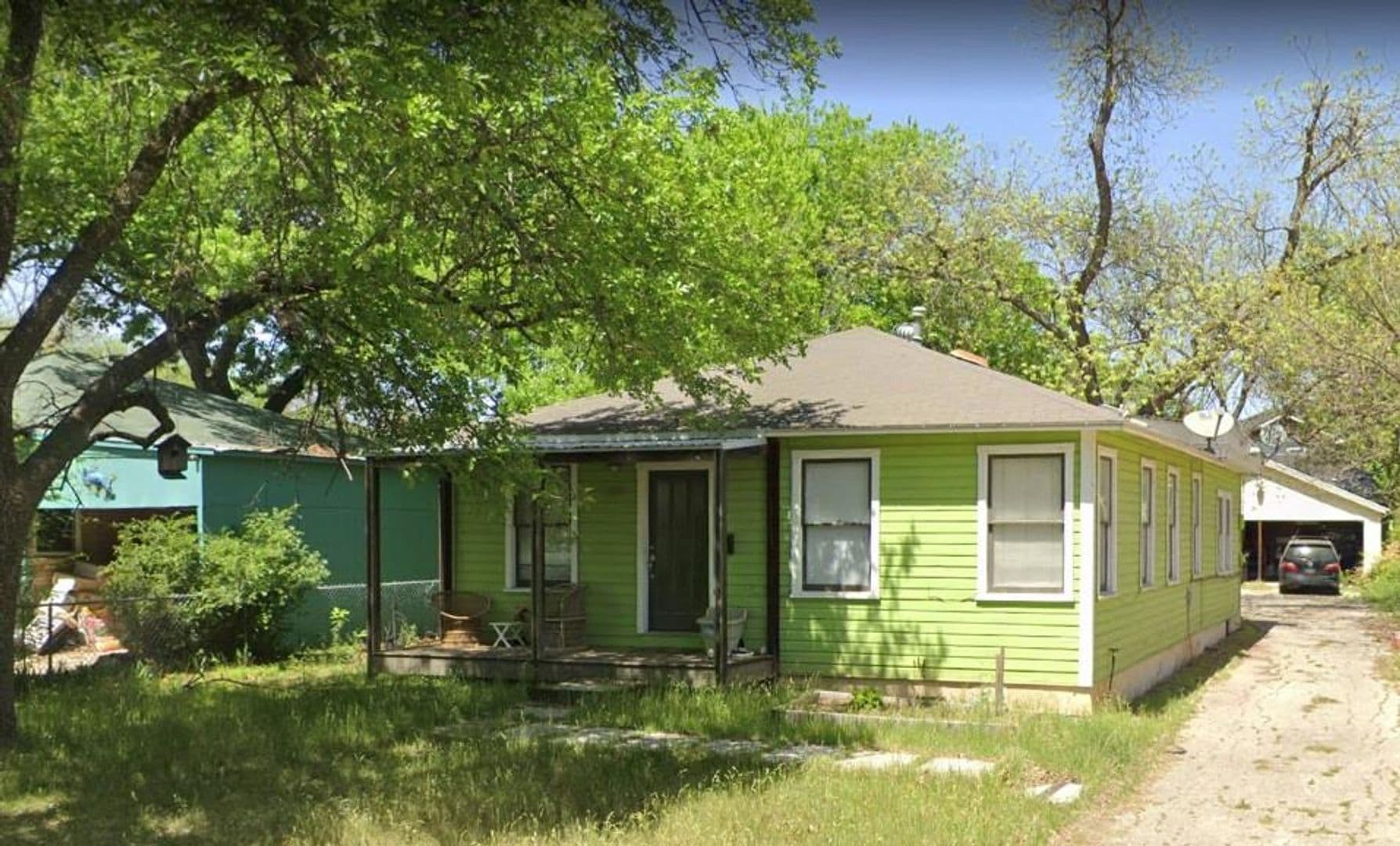 Austin House: 310 Franklin Blvd