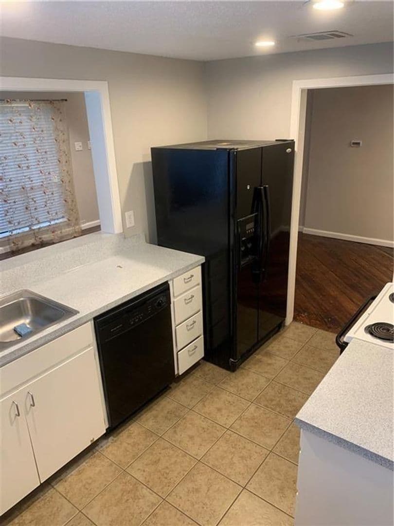 Austin Condo: 2612 San Pedro St., #102