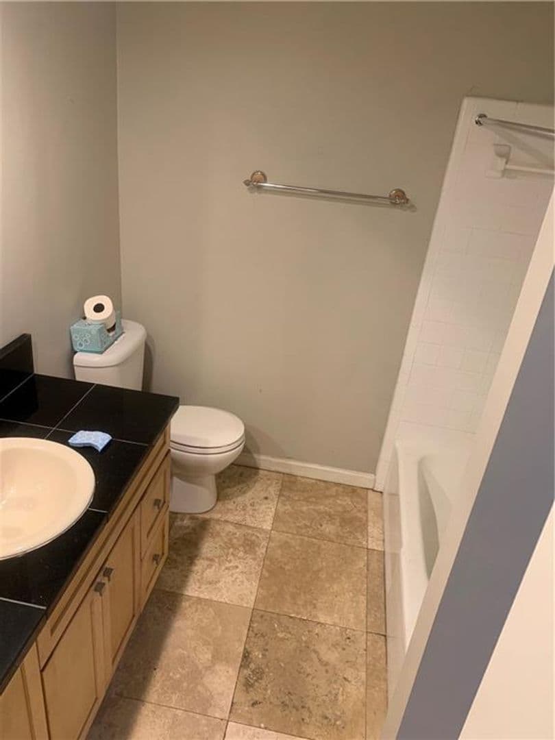 Austin Condo: 2612 San Pedro St., #102