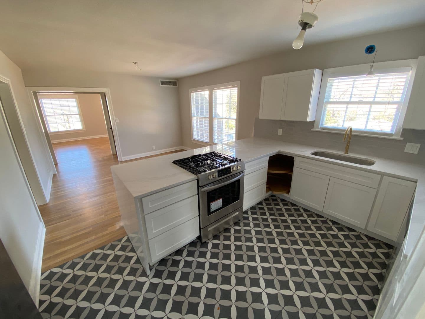 Austin Apartment: 2503 Hartford Rd.