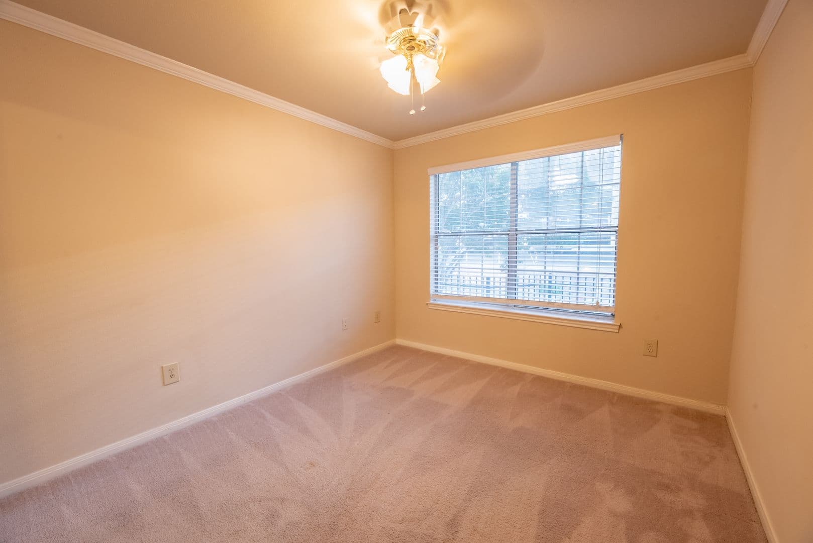 Austin Condo: 501 W 26th St., #104