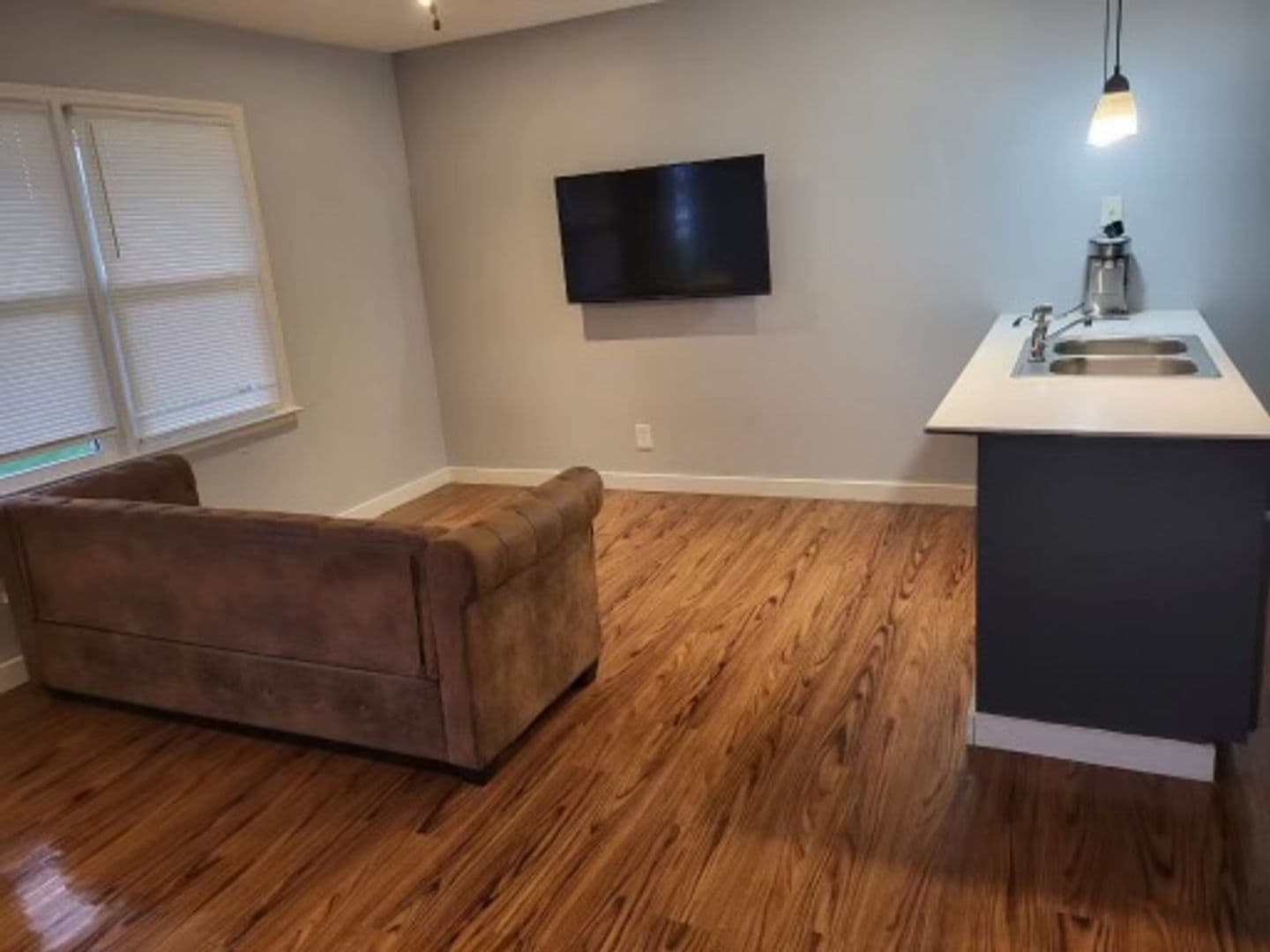 Lexington Apartment: 1081 Cross Keys Rd