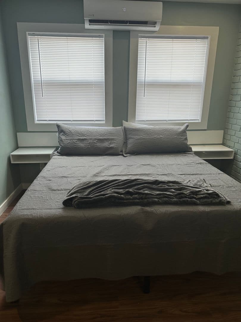 Lexington Apartment: 1081 Cross Keys Rd