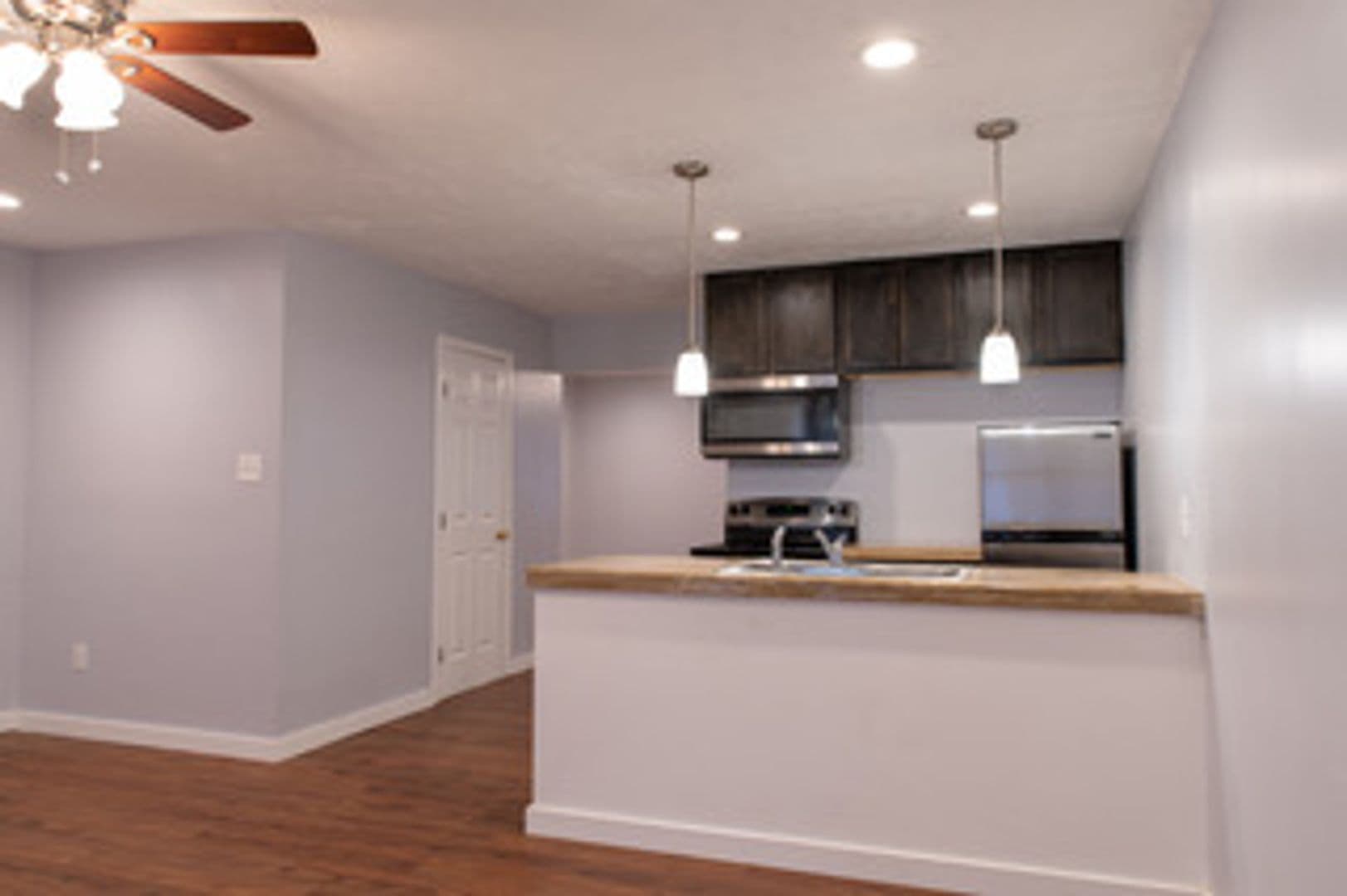 Lexington Apartment: 1081 Cross Keys Rd