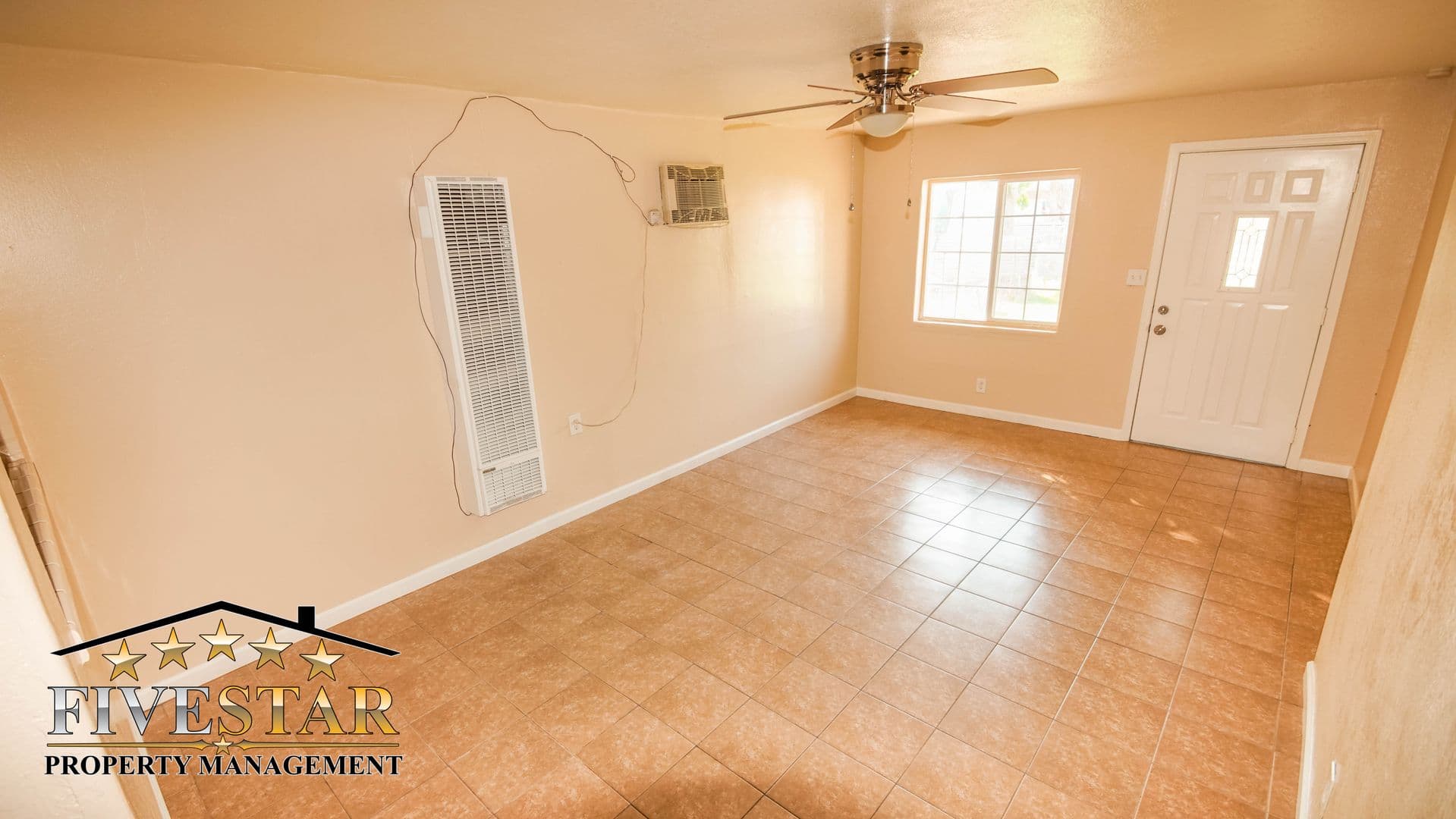 BAKERSFIELD House: 604 LAWSON RD