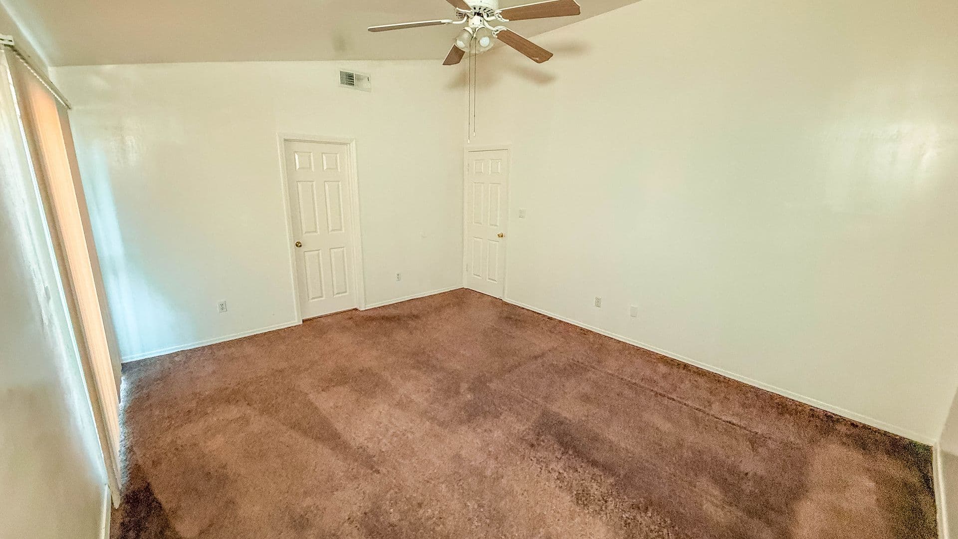 BAKERSFIELD House: 5311 SUNBIRD CT
