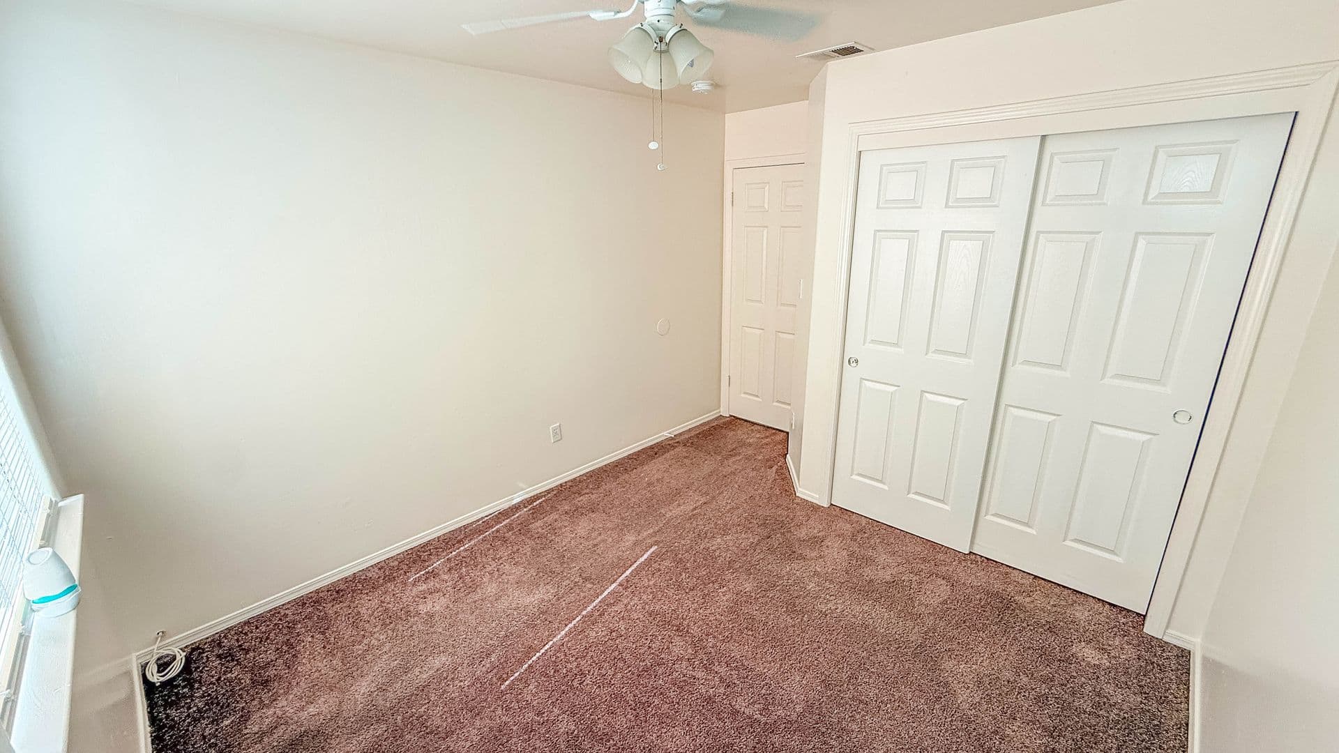BAKERSFIELD House: 5311 SUNBIRD CT