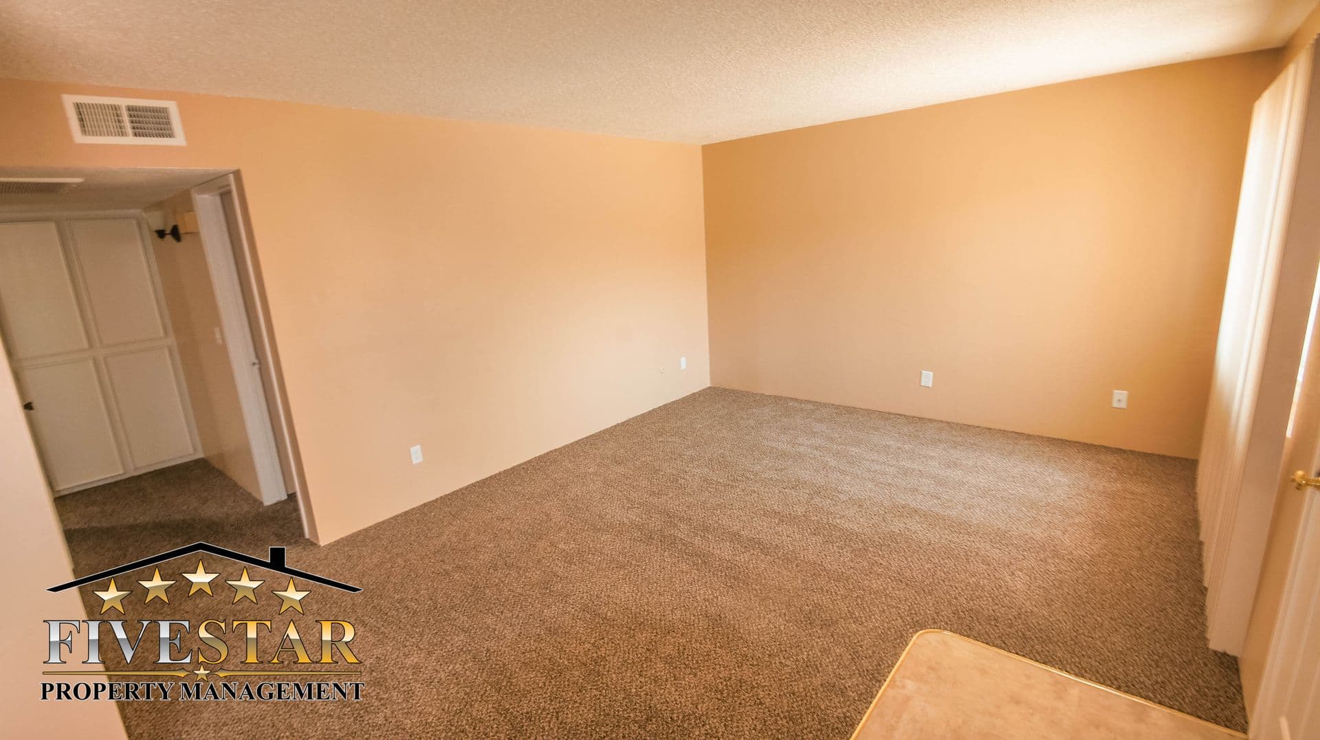 BAKERSFIELD Apartment: 3017 Q ST A-C