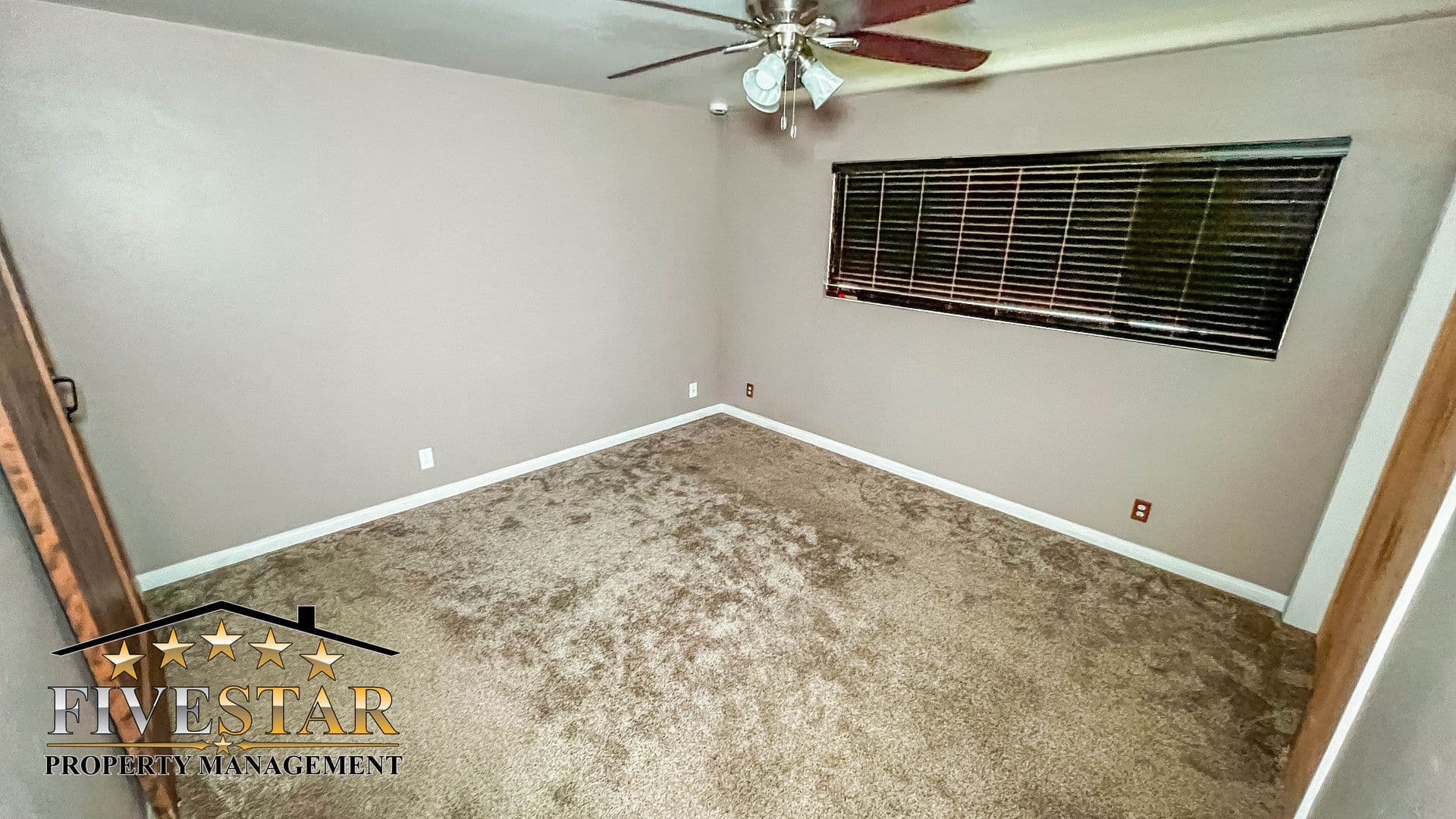 Bakersfield House: 709 Park Dr