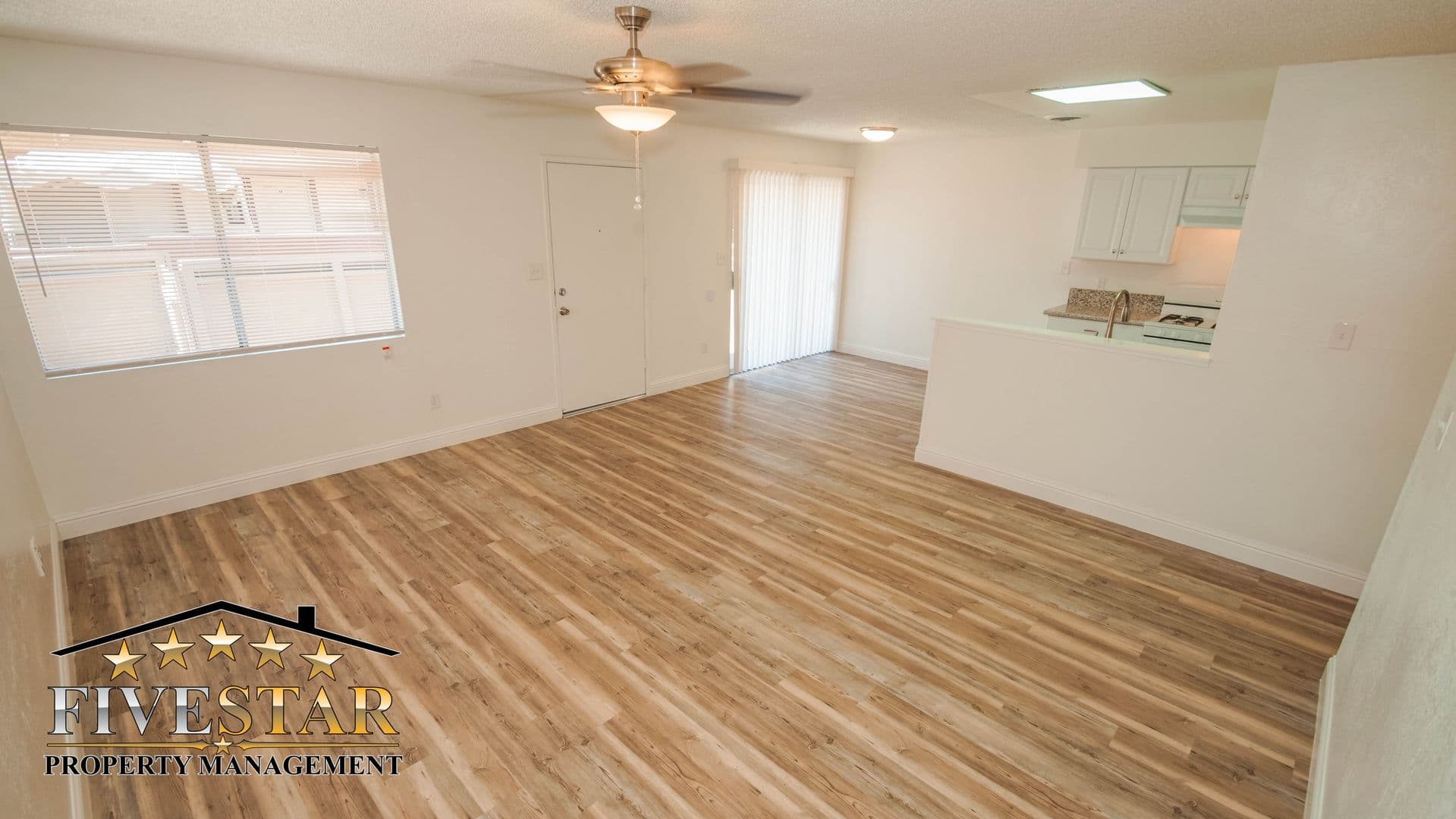 BAKERSFIELD Apartment: 904 VALHALLA DR
