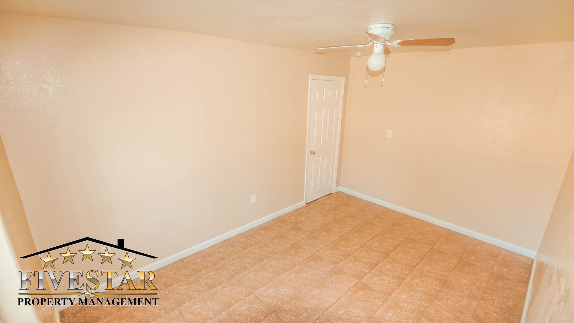 BAKERSFIELD House: 604 LAWSON RD