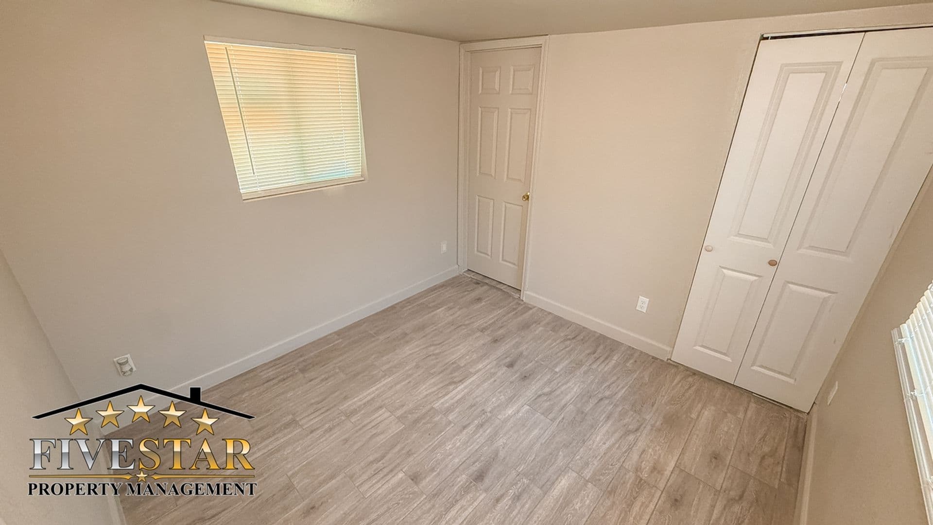 BAKERSFIELD Apartment: 1902 BANK ST