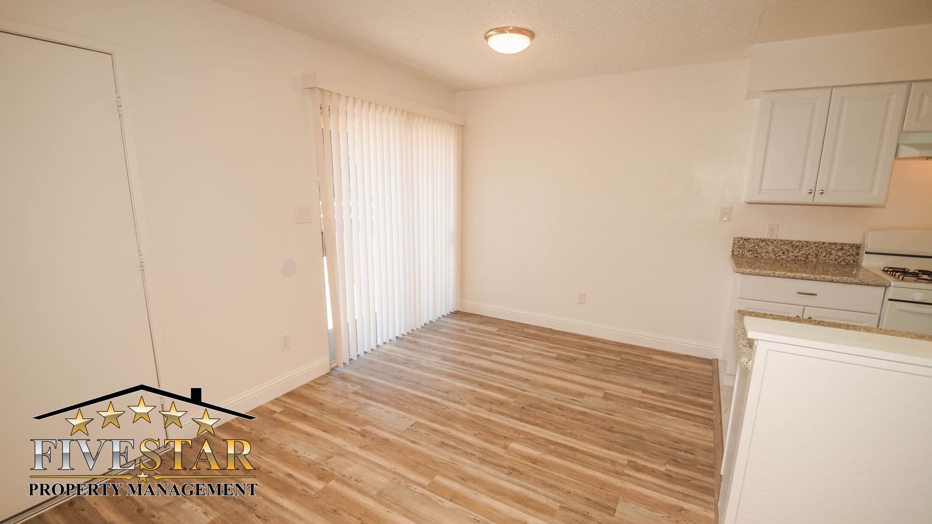 BAKERSFIELD Apartment: 904 VALHALLA DR