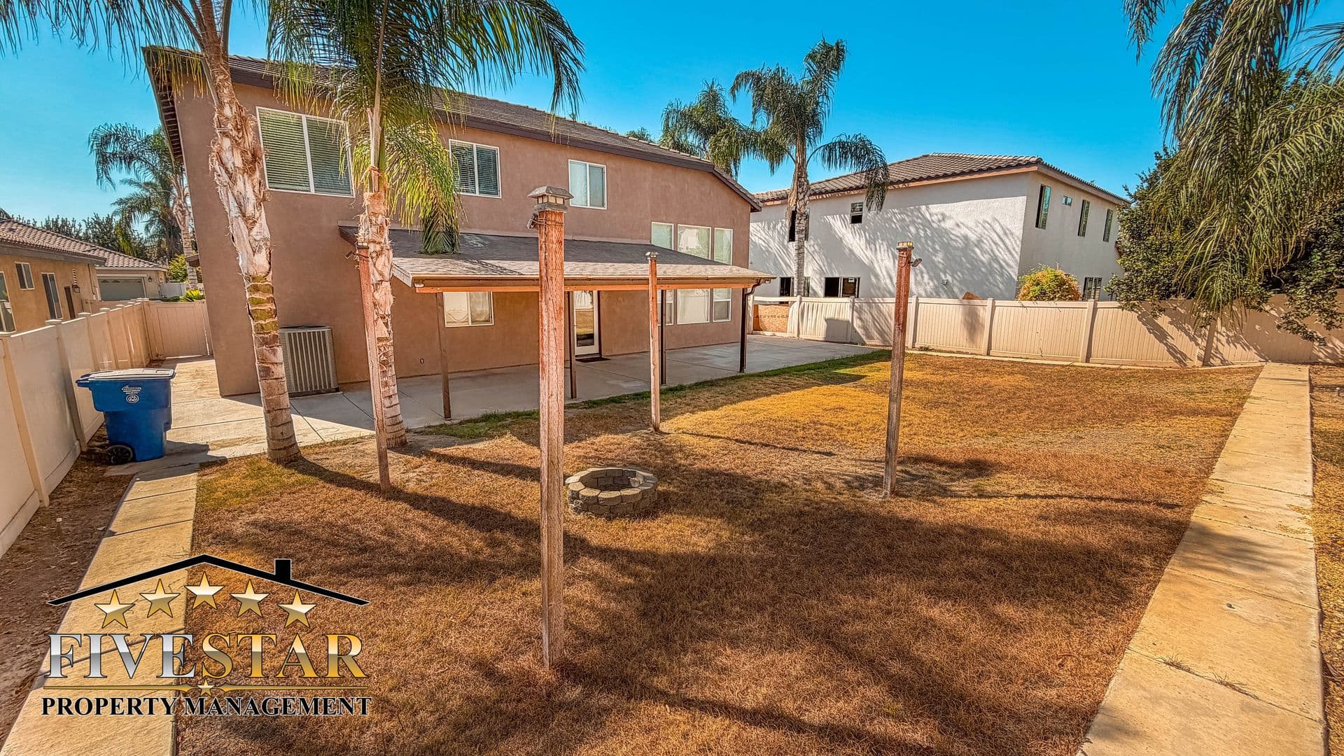 Bakersfield House: 10410 Titanium St