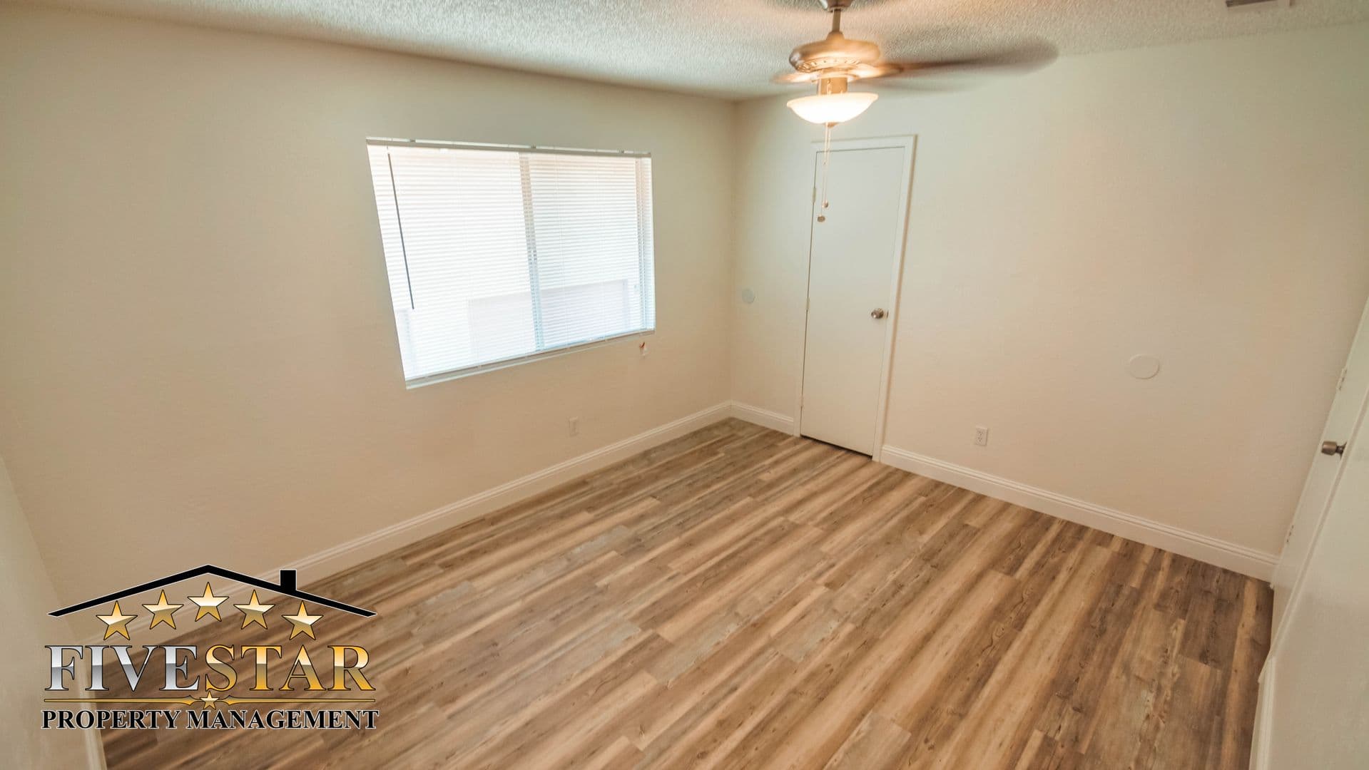 BAKERSFIELD Apartment: 904 VALHALLA DR