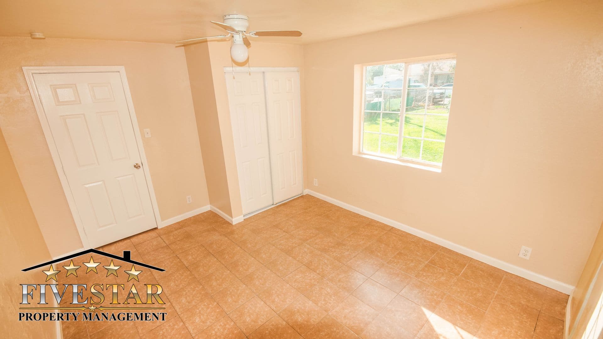 BAKERSFIELD House: 604 LAWSON RD
