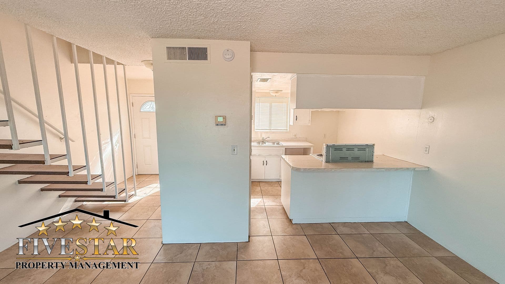 BAKERSFIELD Apartment: 3311 UNION AVE
