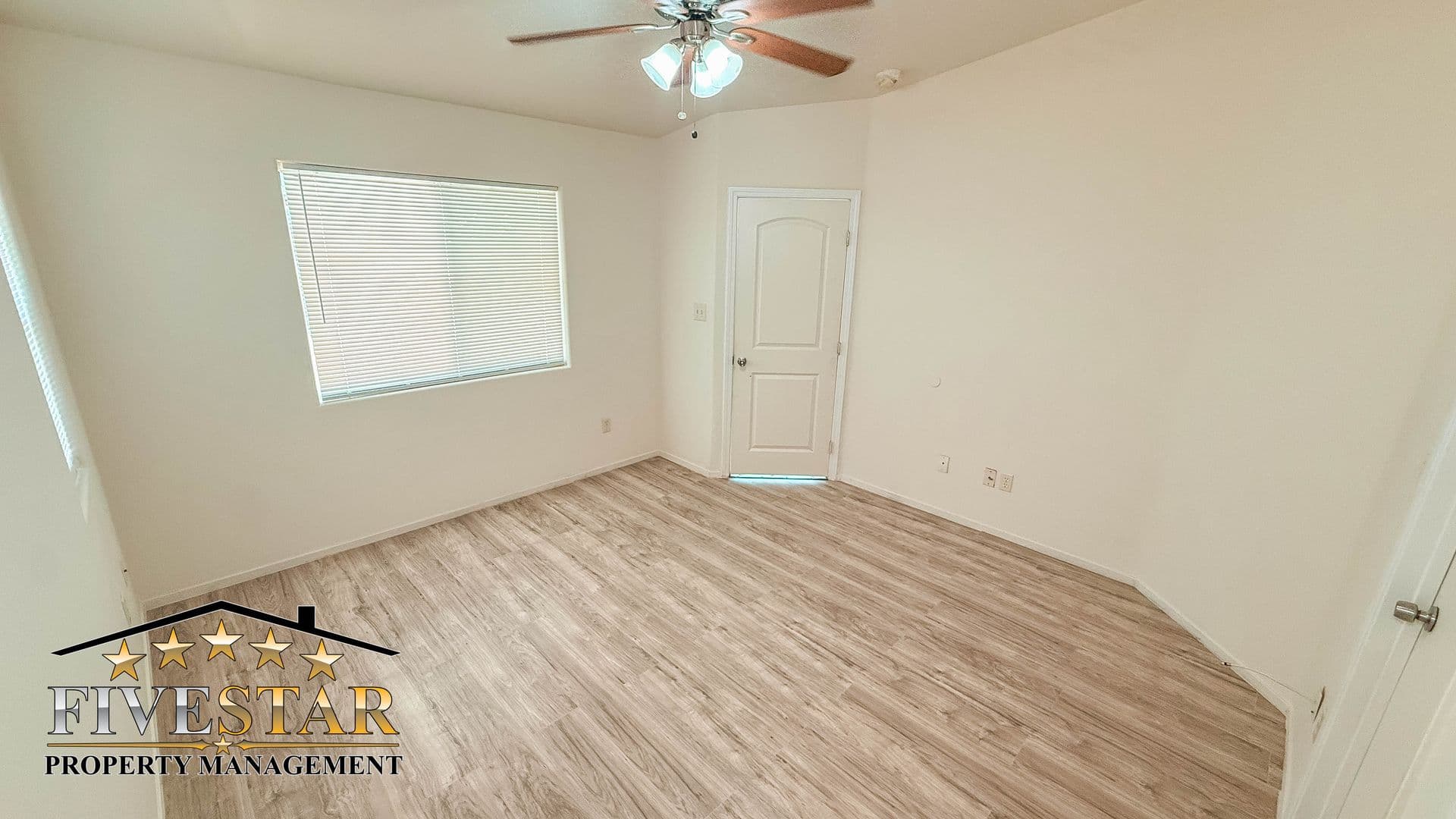 BAKERSFIELD House: 7408 CROSS GLADE STREET