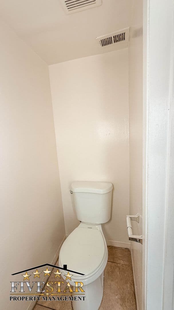 BAKERSFIELD Apartment: 3311 UNION AVE