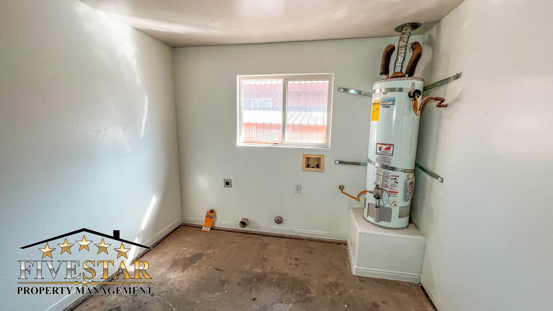 Bakersfield Apartment: 618 Spring Meadow Ct 2