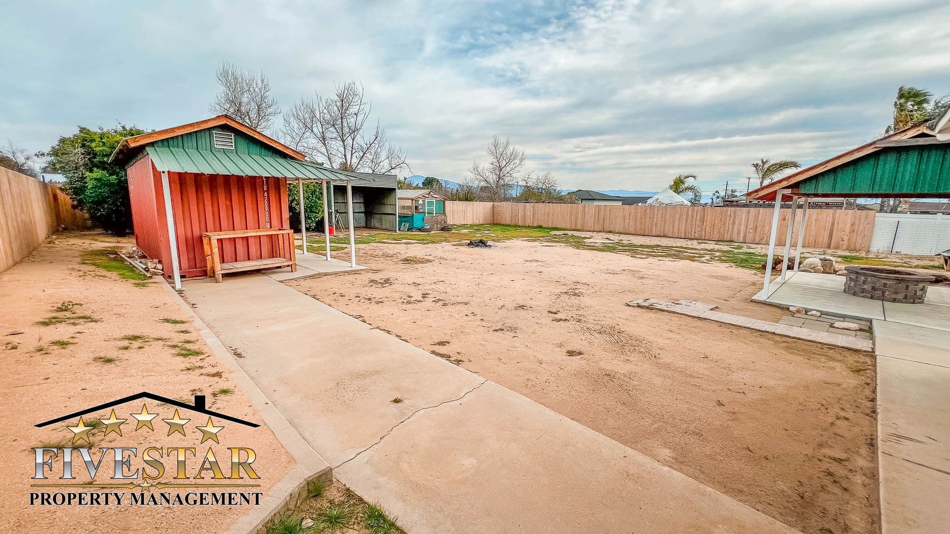 Bakersfield House: 709 Park Dr
