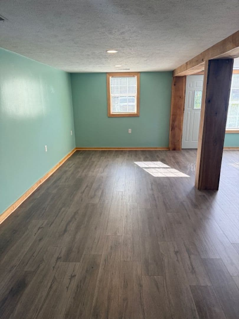 Osceola House: 1214 W Rogers Street