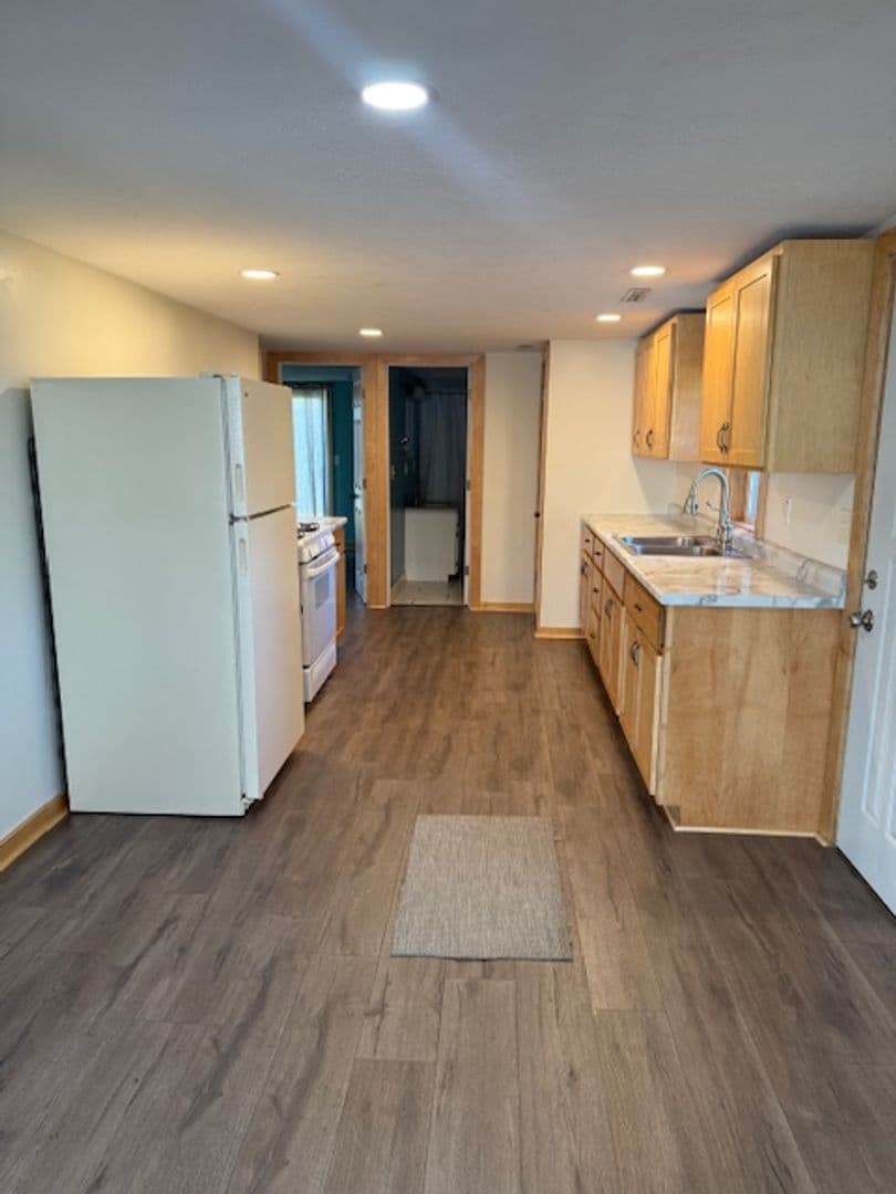 Osceola House: 1214 W Rogers Street