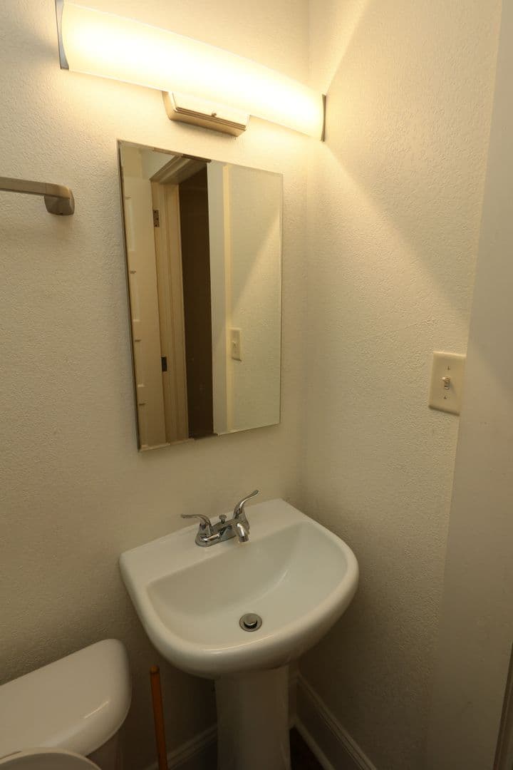 Elkhart Apartment: 418 North 2nd Street Apt 1