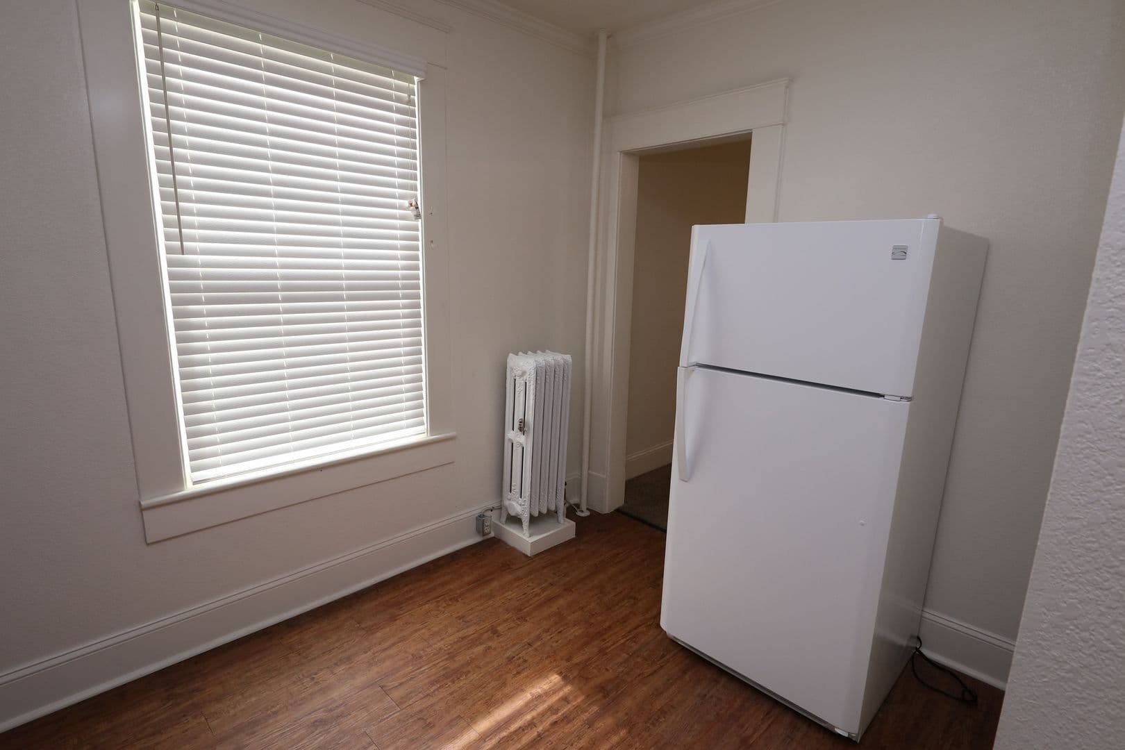 Elkhart Apartment: 418 North 2nd Street Apt 1