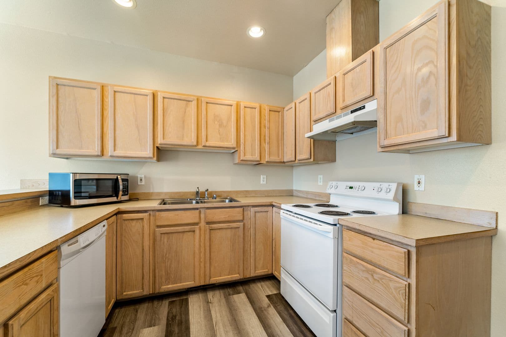 TACOMA House: 2016 South J Street