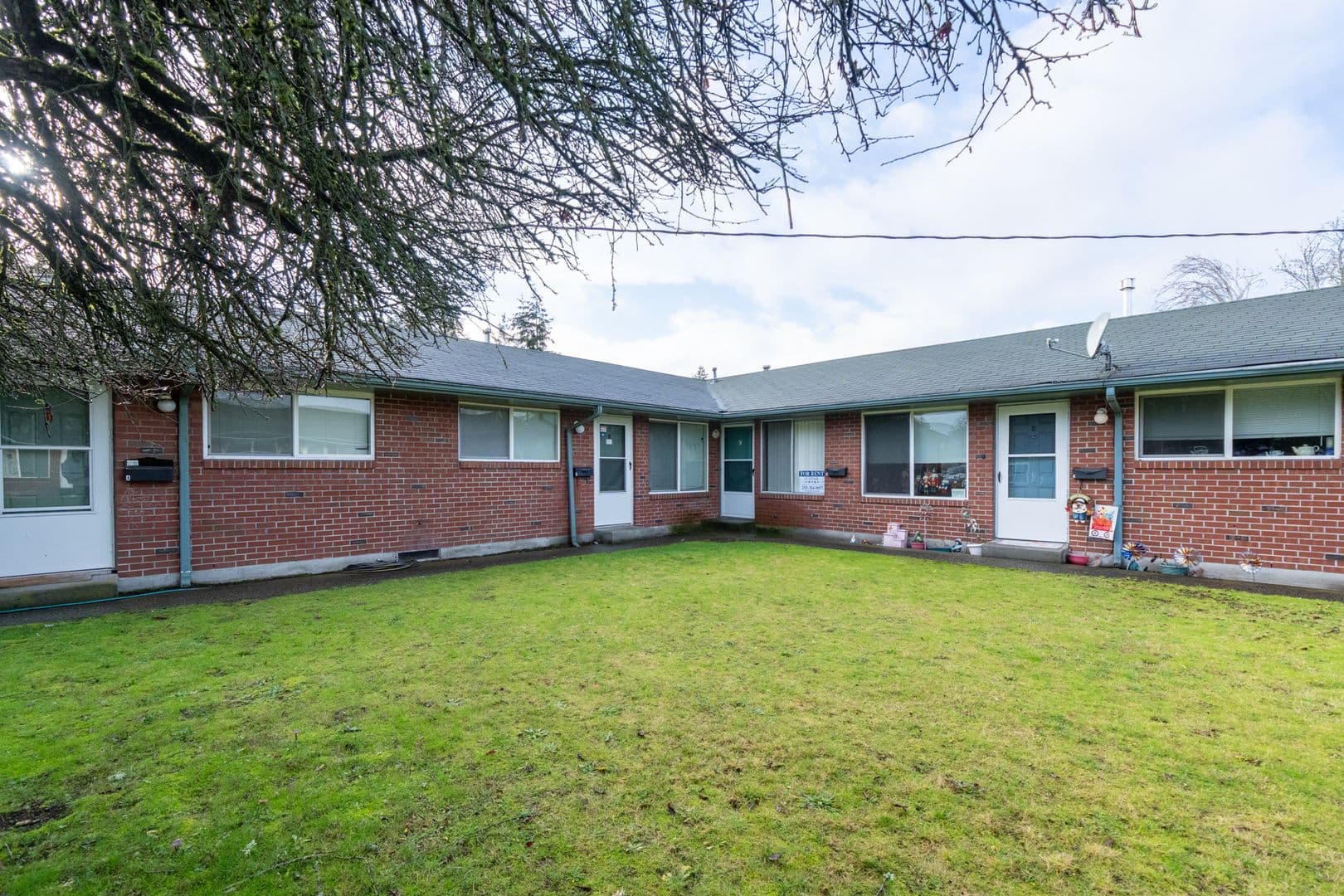 Lakewood Apartment: 10922 Freiday Street SW