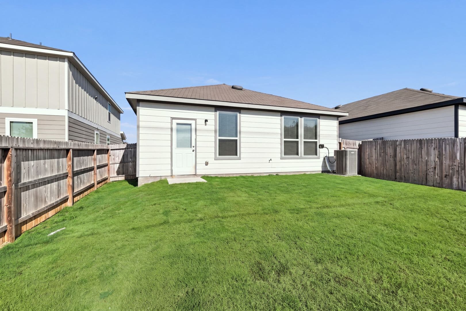 San Antonio House: 11248 Long Rider