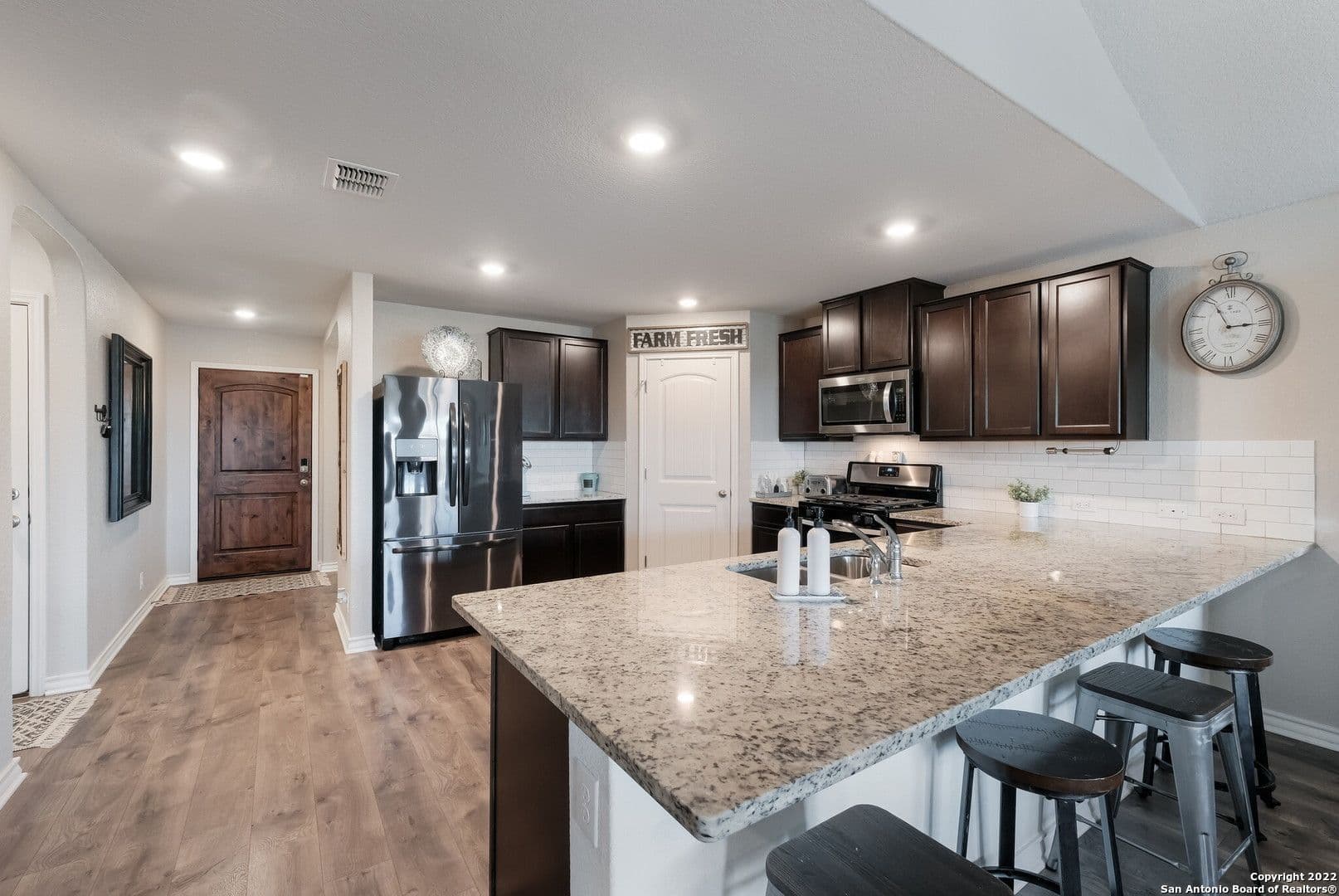 San Antonio House: 5927 Hindes Stone