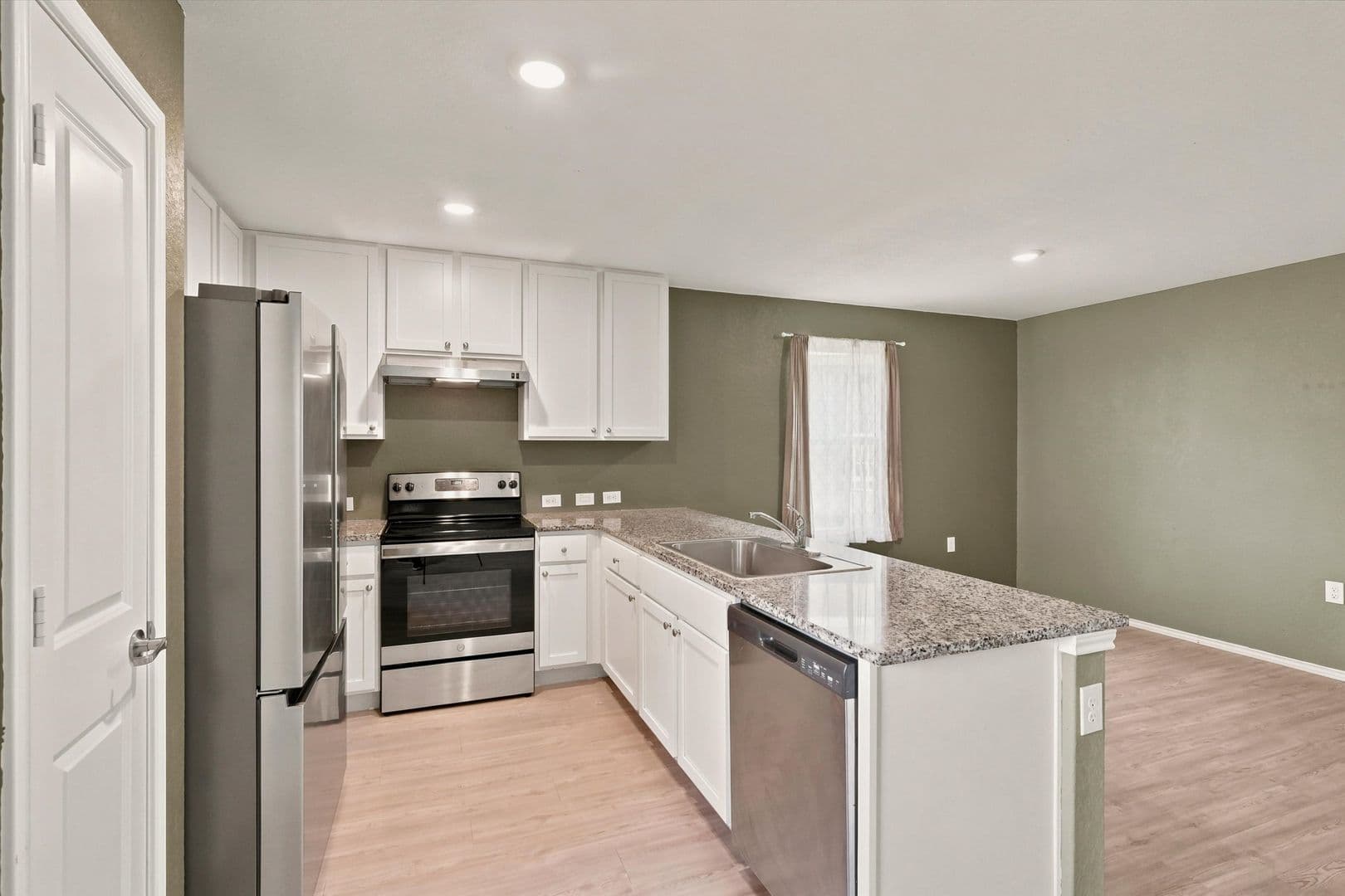 San Antonio House: 13118 Levi Terrace