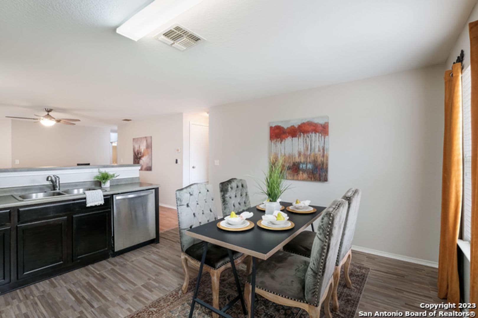 San Antonio House: 25019 Cambridge Well