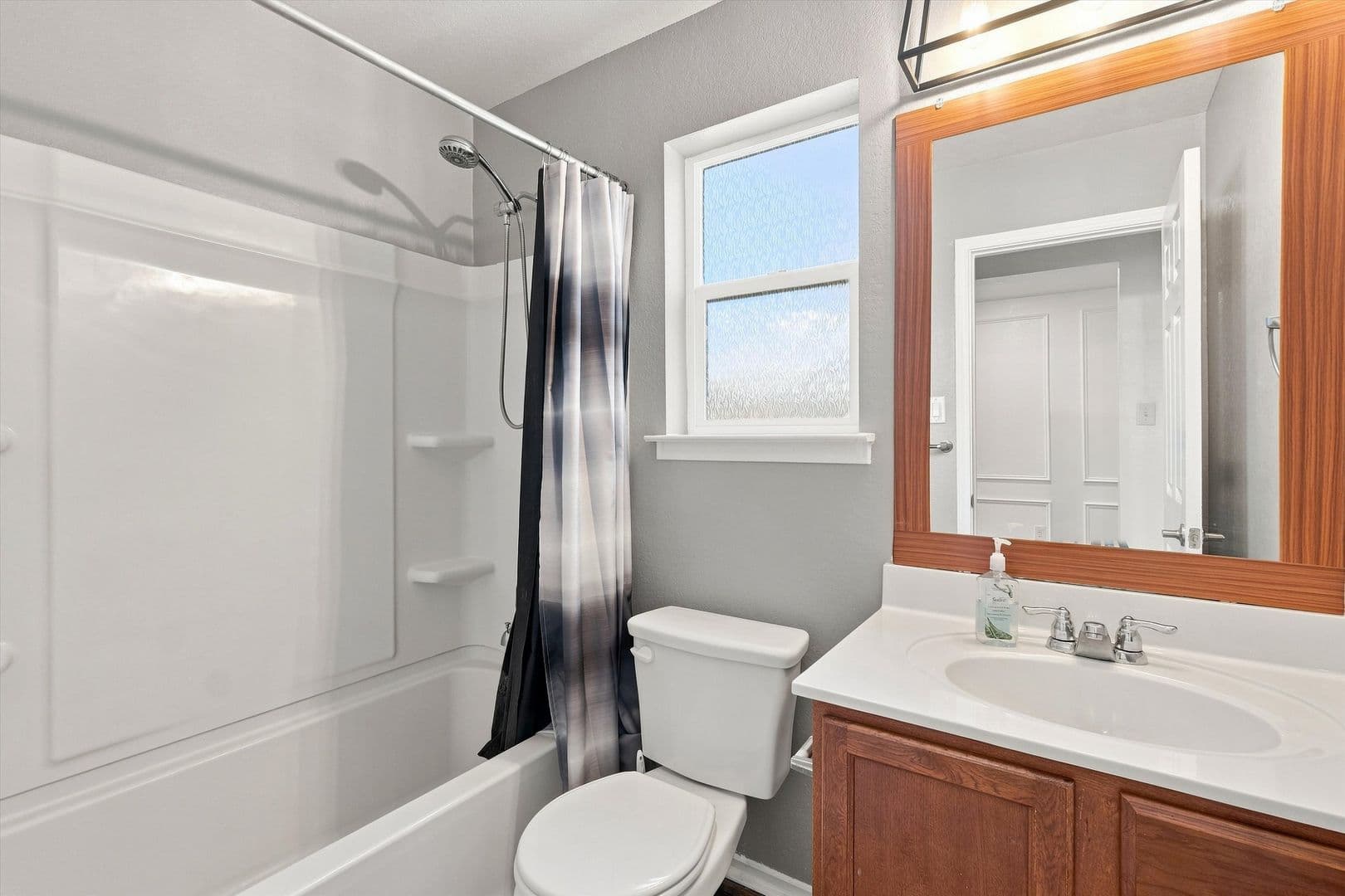 San Antonio House: 6523 Wind Arbor